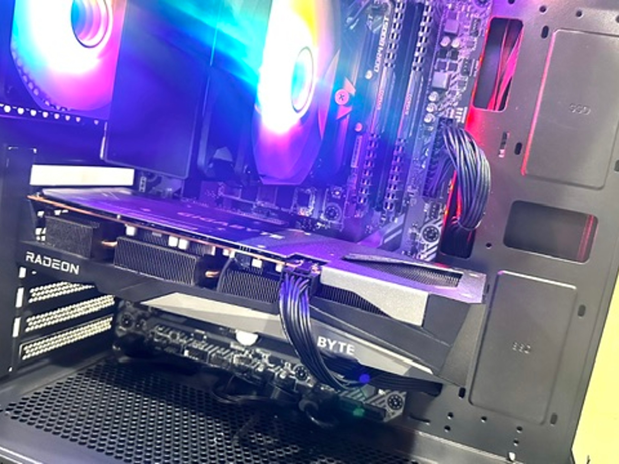 Radeon RX 6600 XT Custom Gaming PC - Ryzen 5 3600