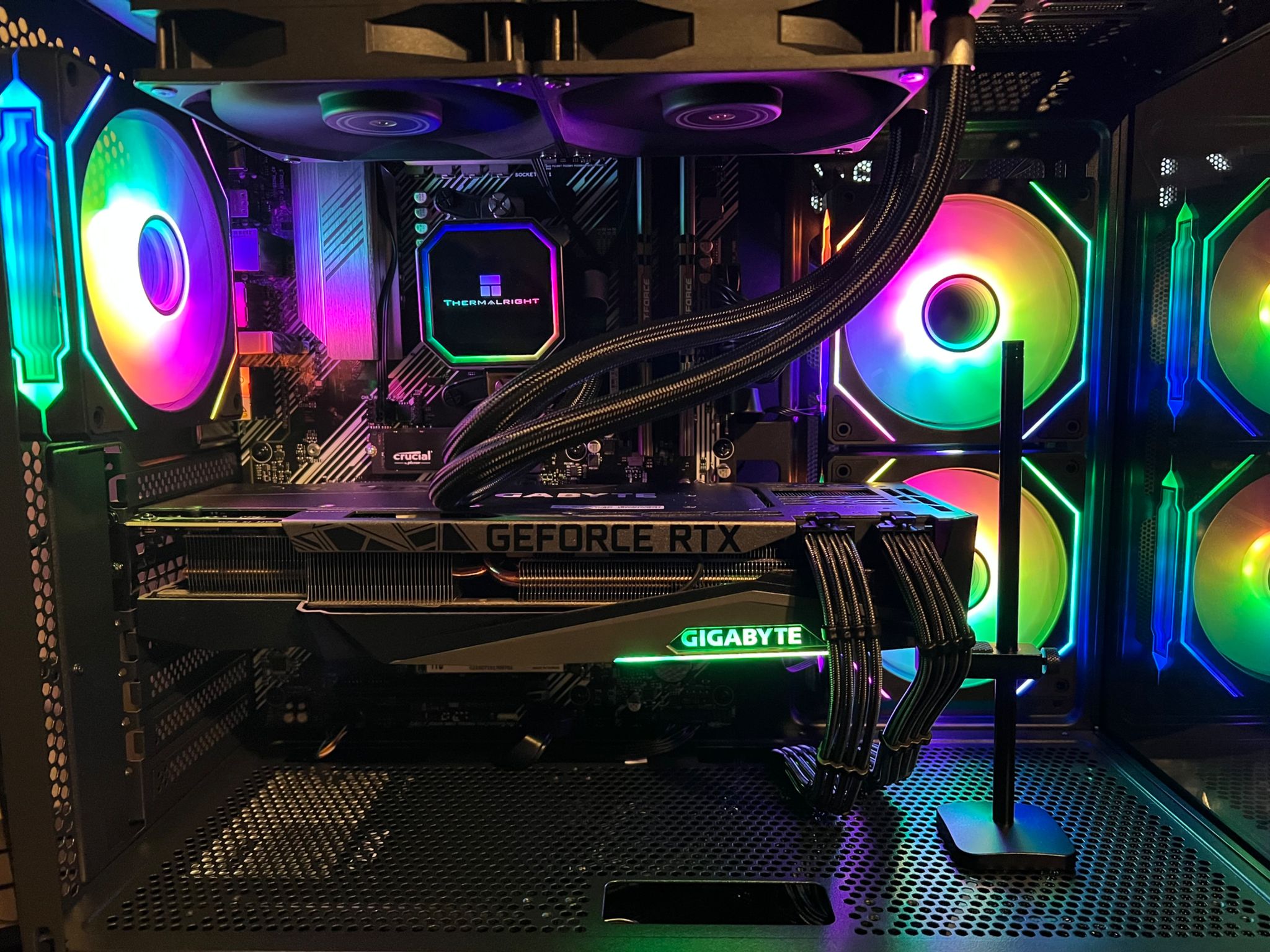 *Behemoth* Ryzen 7 5800X/RTX 3080 12 GB/1.5 TB NVME SSD/ARGB lights