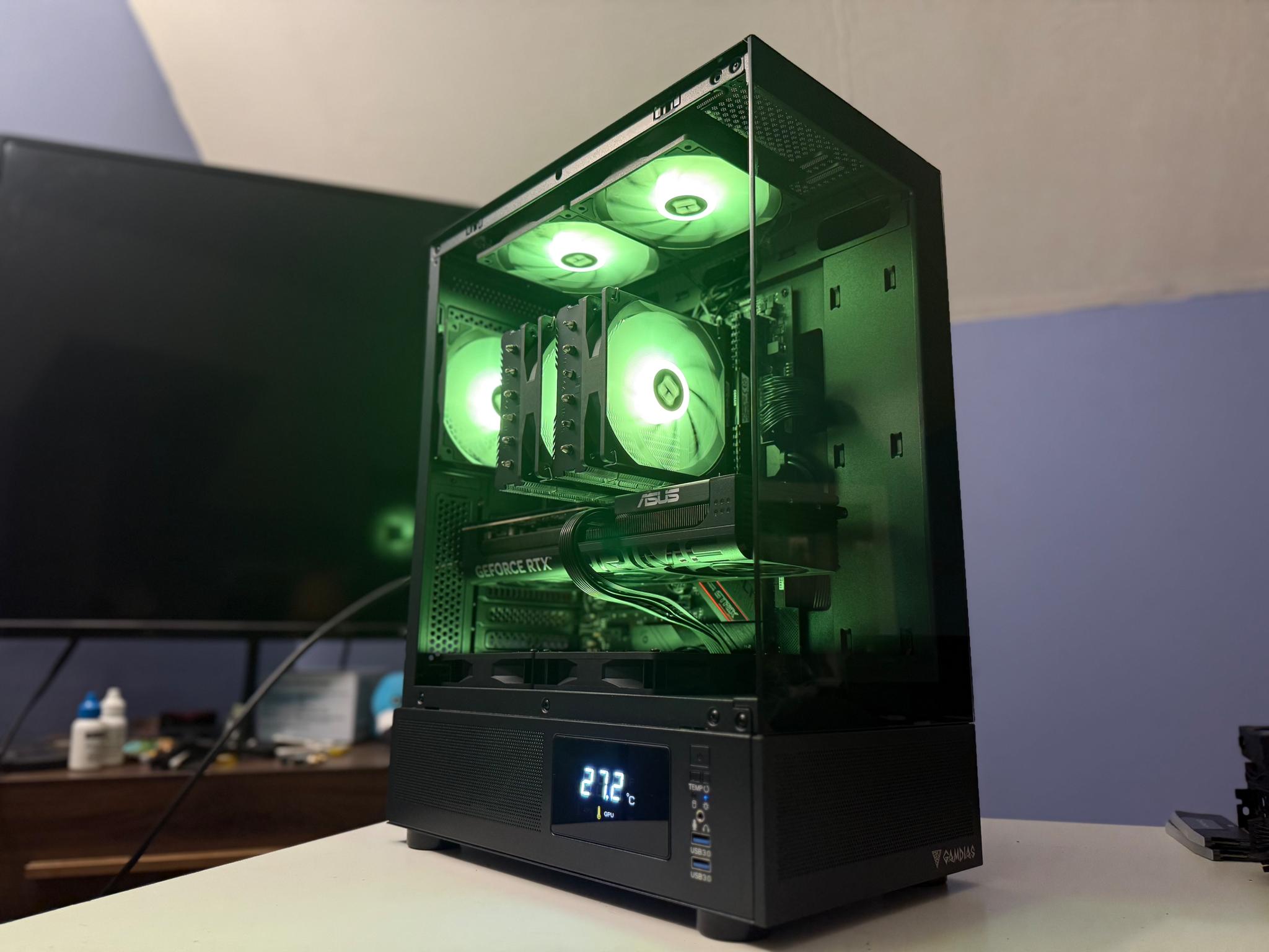 RTX 5070 | Ryzen 7 5800X | 2TB SSD | 16GB DDR4