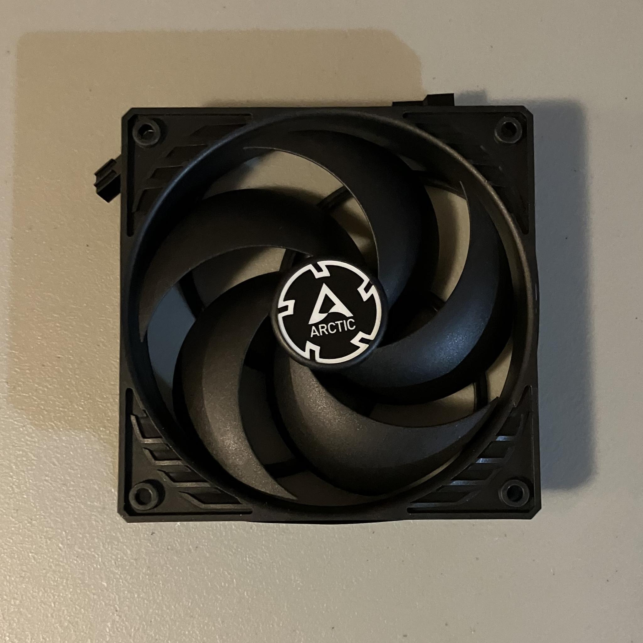 3 Black Arctic P12 120mm PWM Fans