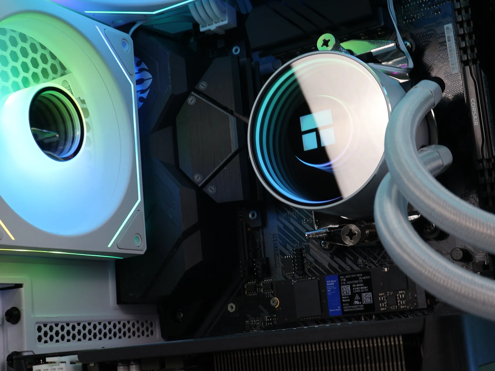 ⚪ Ryzen 7 5800XT/RTX 5060 8GB Gaming/Streaming PC ⚪