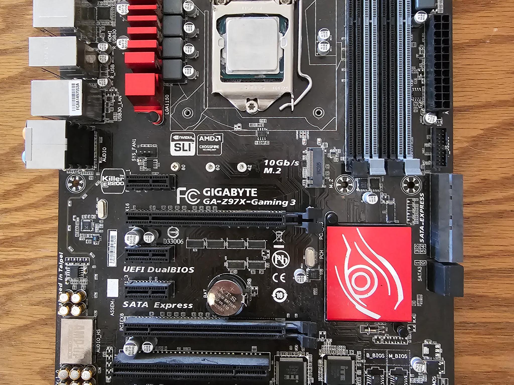 Gigabyte ga-z97x-gaming 3 with Intel i5-4690k