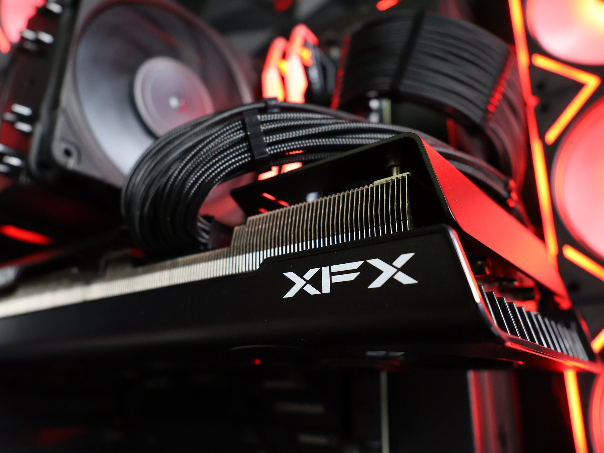 1440P Editing/Gaming PC | AMD RX 7800 XT | INTEL i7 13700K | 16GB DDR5 | 1TB SSD