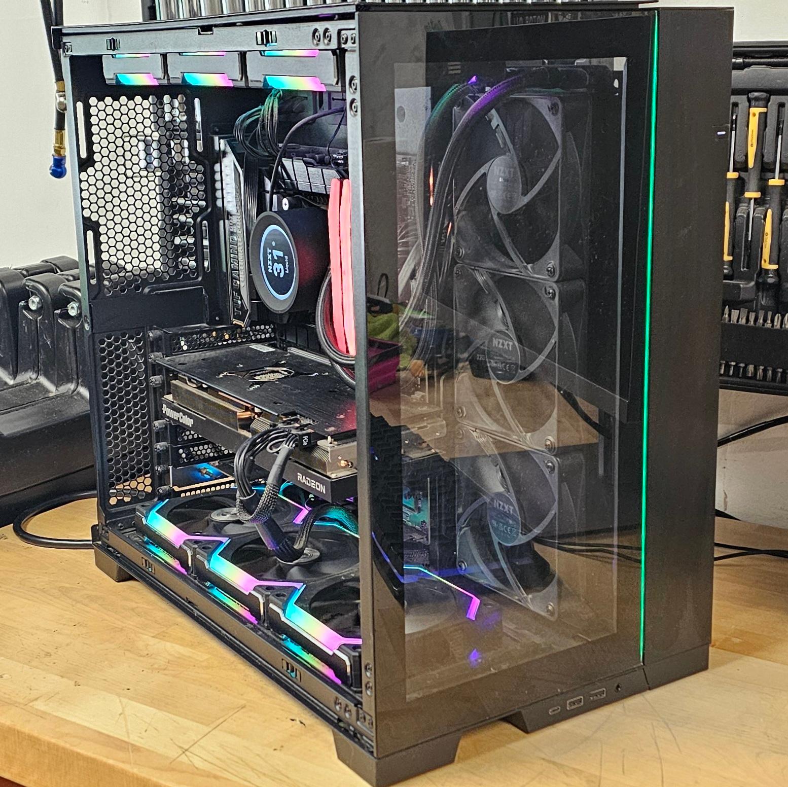 Lian Li PC Case 489 w\ Tempered Glass and 6 RGB Fans