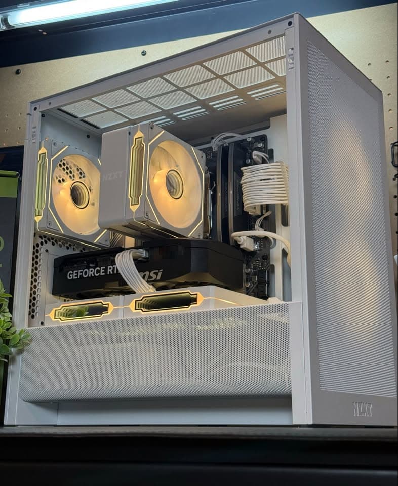 Ultra 1440P Gaming PC | RTX 5070 | Ryzen 5 7600x3D | 32GB DDR5 RAM | 1TB | Windows 11