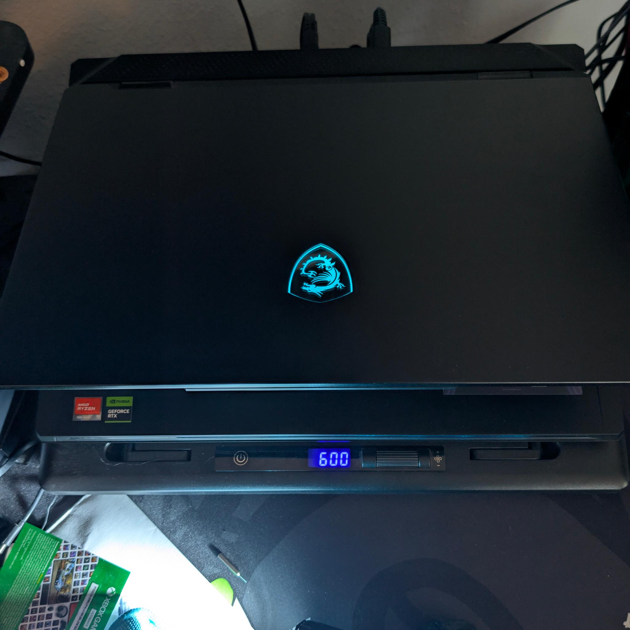 MSI Raider A18 HX A7VIG: Ryzen 9 7945HX3D, RTX 4090 laptop with 16 GB, and 64 GB of RAM