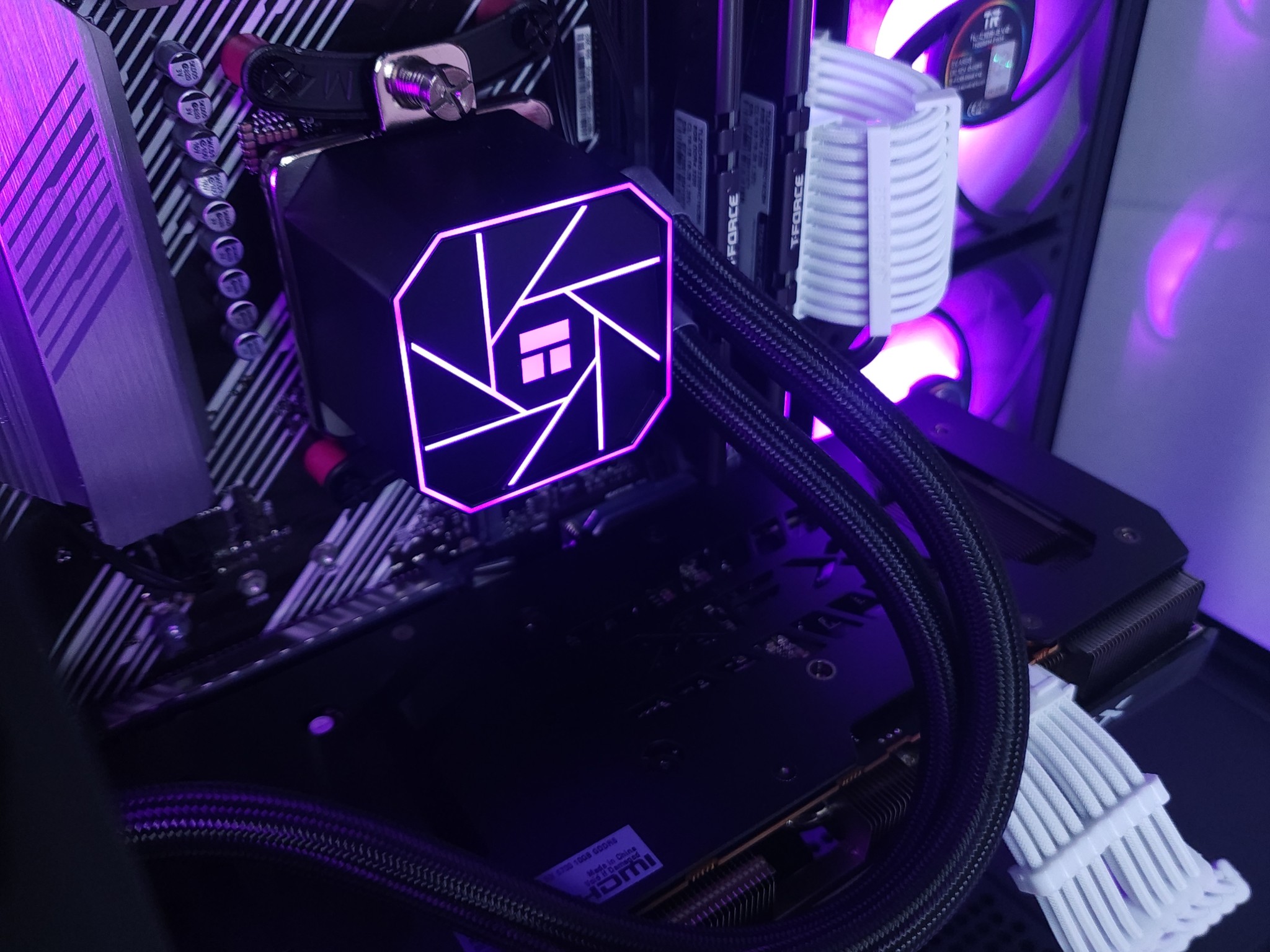 💜🖤RX 6700 | Ryzen 5 5600 | 16GB 3200MHz | 1TB NVMe SSD