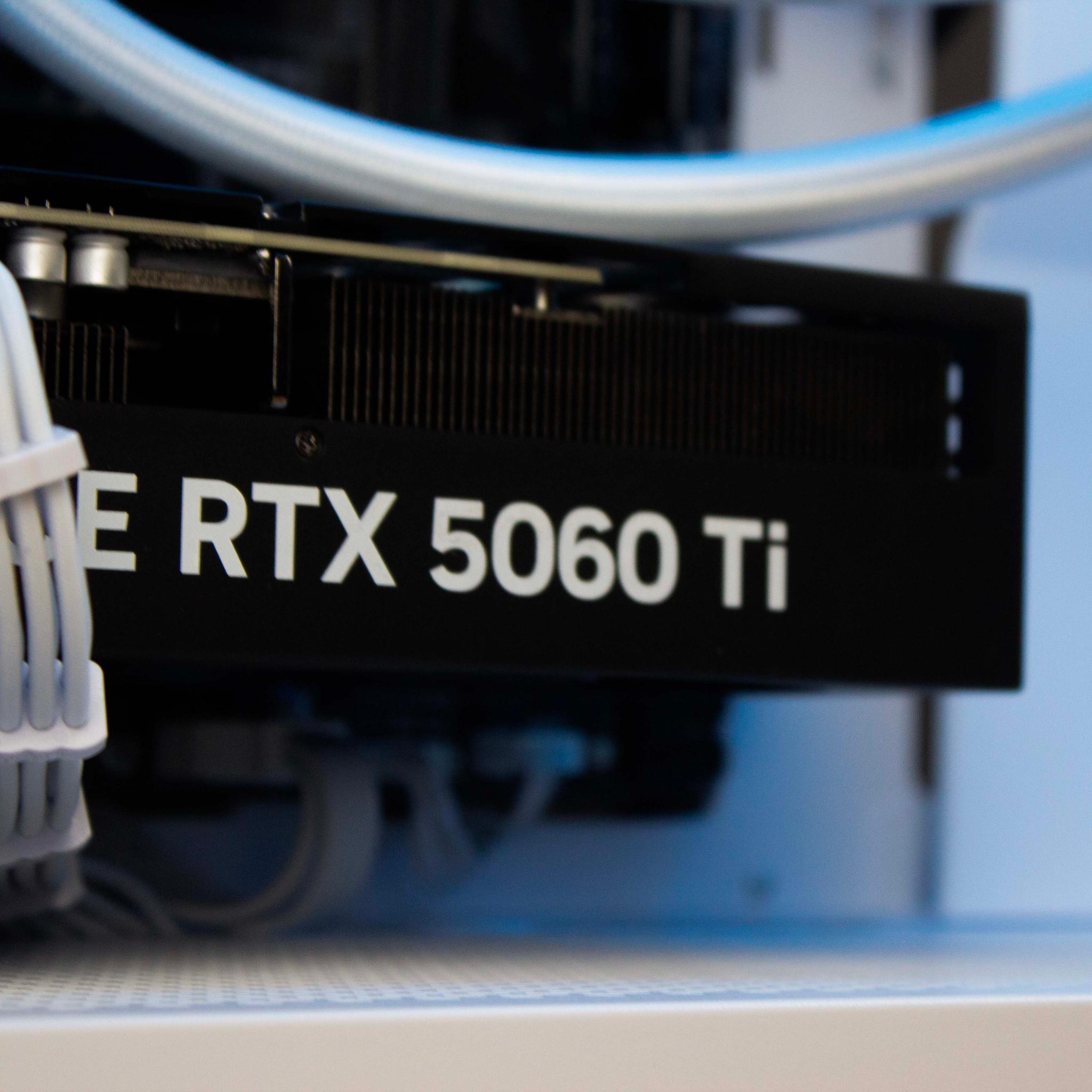 🧊❄️🧊 Clean Gaming PC – RTX 5060 TI, Ryzen 7 5700X, 32GB RAM, 1TB SSD - WiFi, BlueTooth 🧊❄️🧊