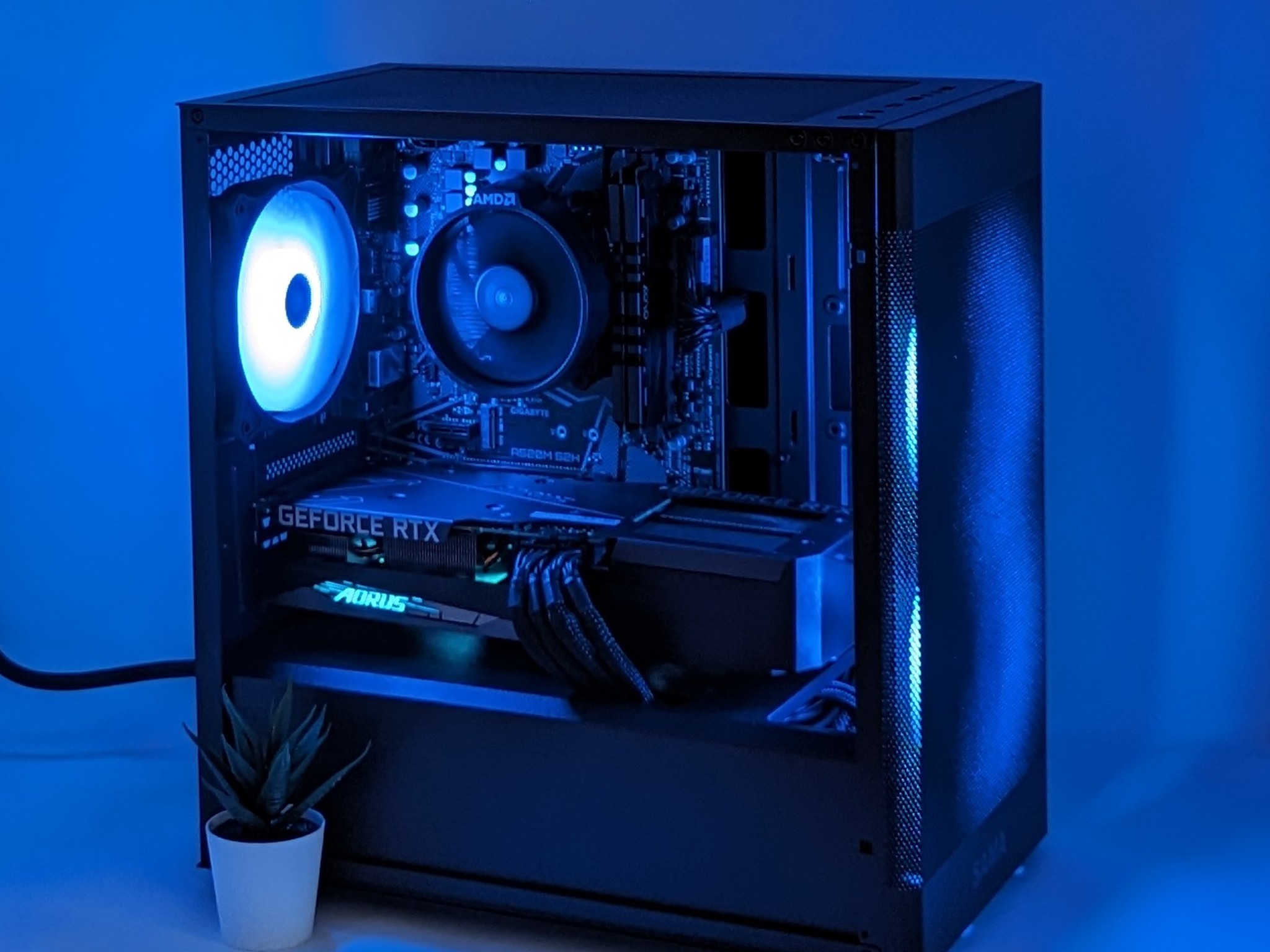 Sleek RTX Whisperer | Nvidia RTX 3060 | Ryzen 5 5500 | 16gb RAM | MSI M461 1TB Gen 4 NVMe SSD
