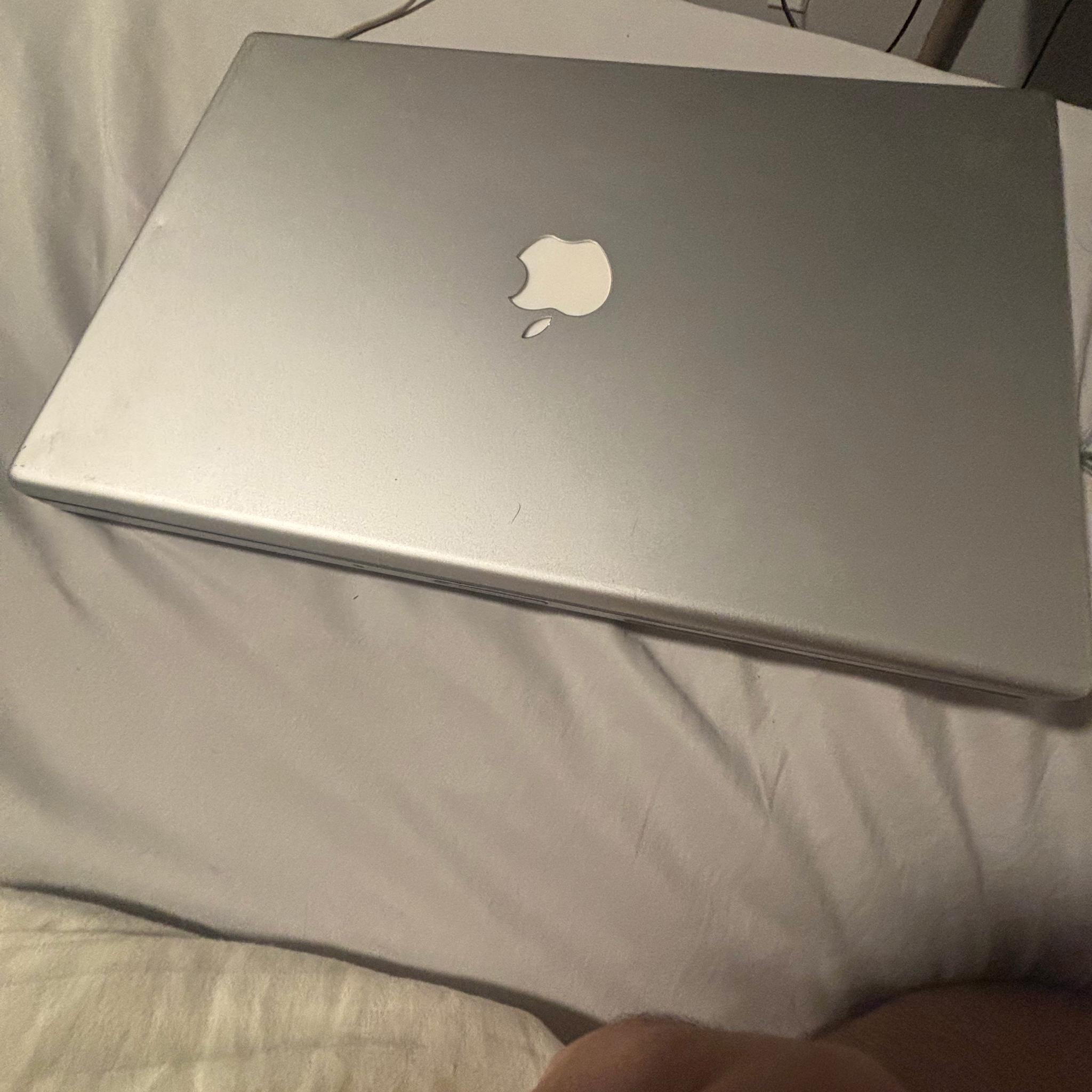 Apple MacBook Air