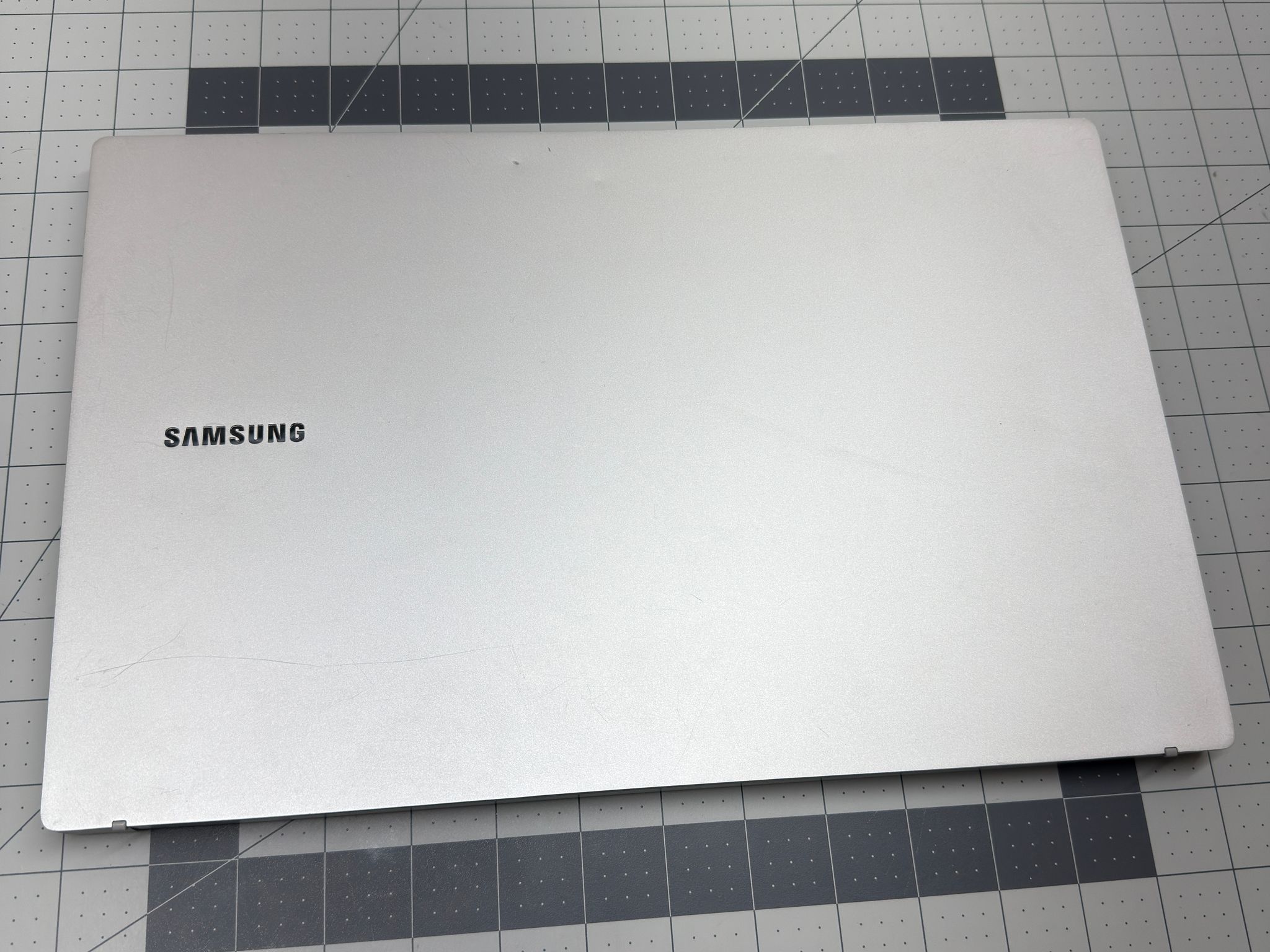 Samsung Galaxy Book | Budget Laptop