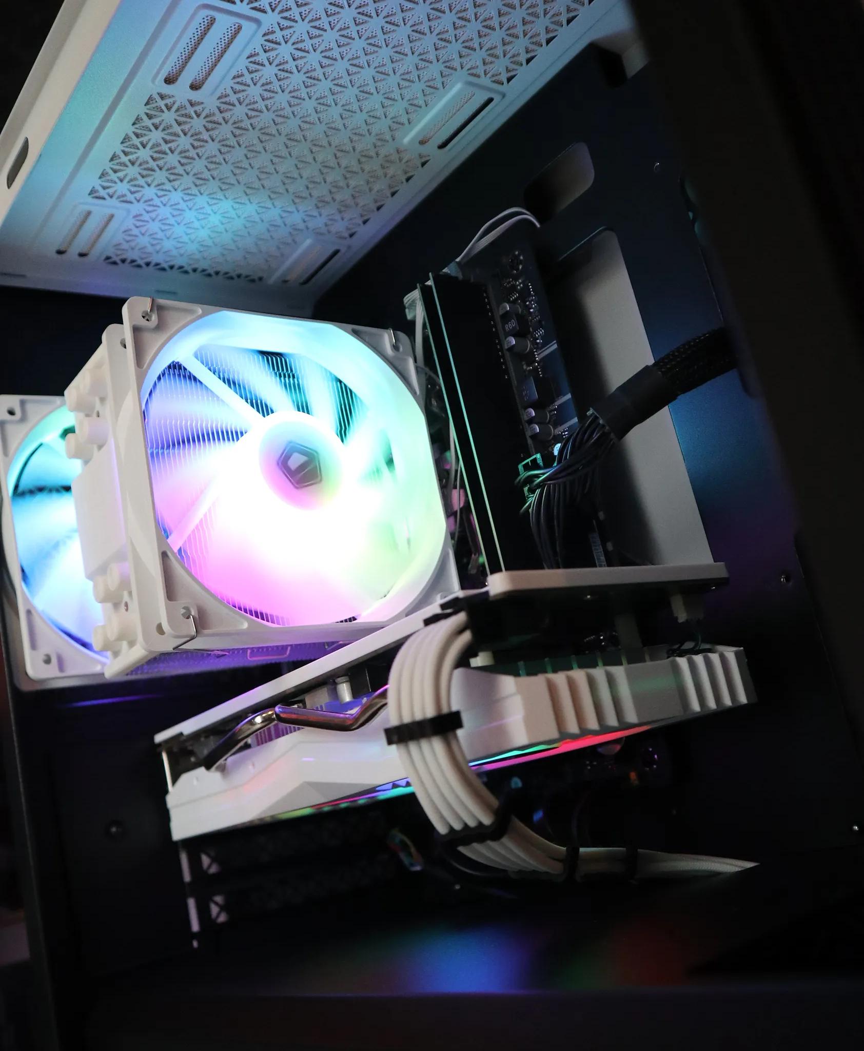 NAMI | Ryzen 3 1300X / RX 580 8GB Gaming PC
