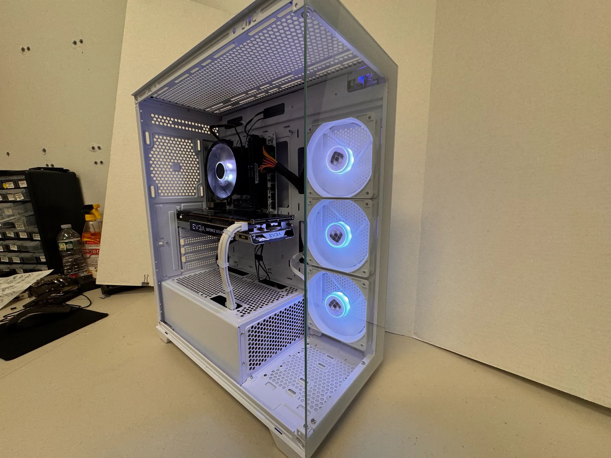 ⚪️ Clean White GTX 1070 8Gb + Ryzen 3 Gaming PC | 16GB RAM | 500GB M.2 SSD | Ready for Gaming 🎮