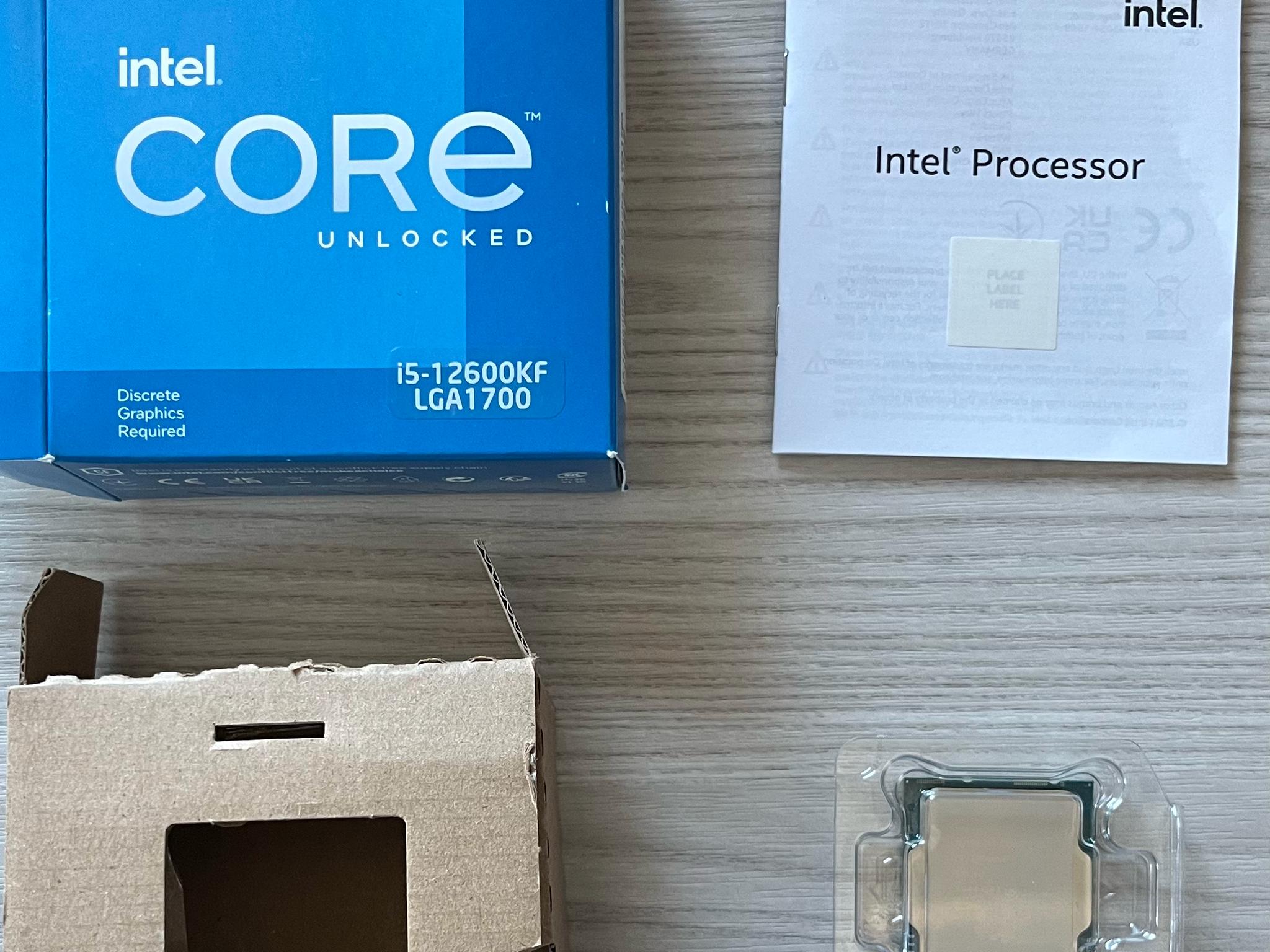 Intel Core i5-12600KF LGA 1700, Great Condition with Original Box and Manual