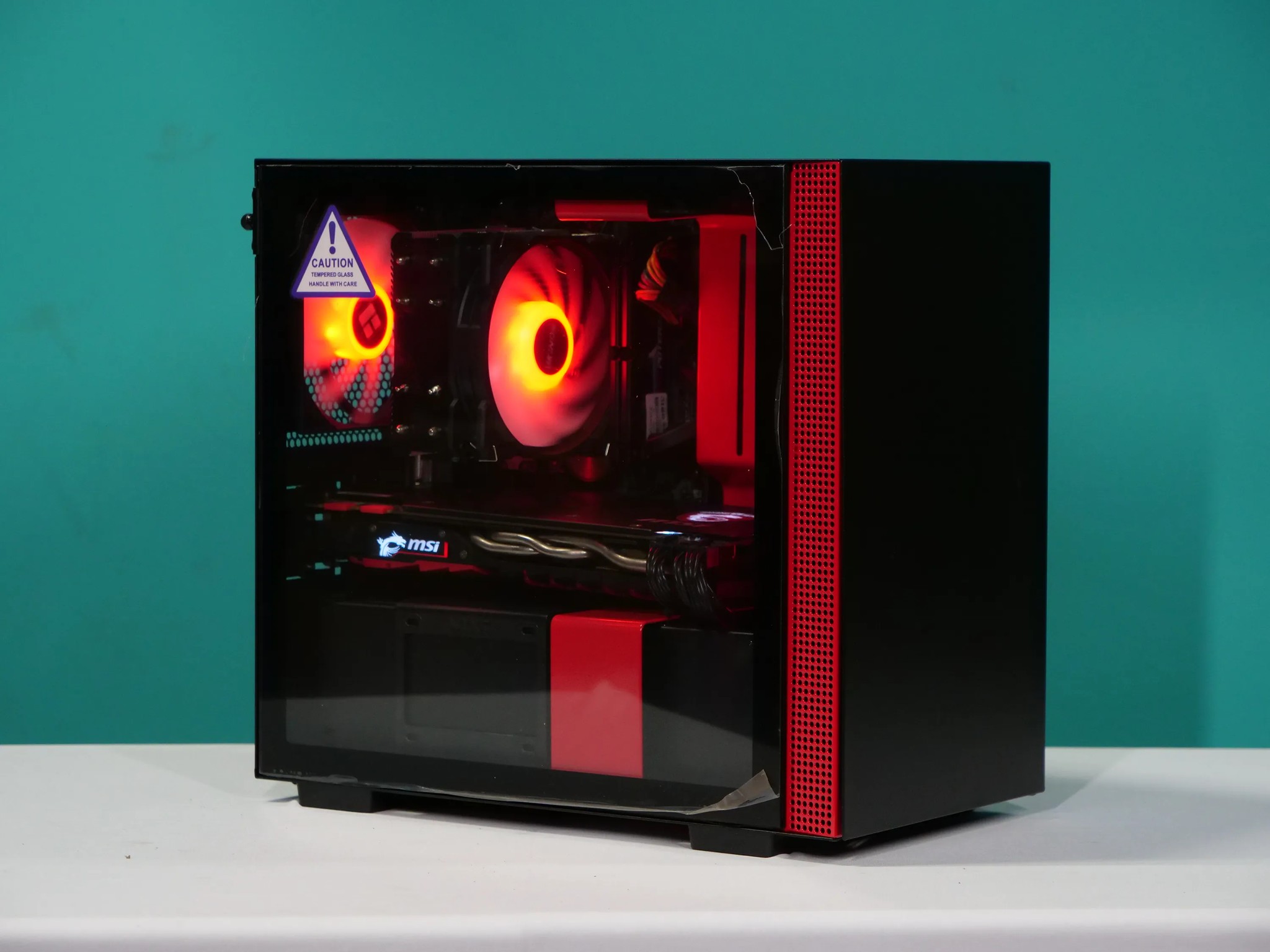 UCW Ready to Play H87 "he's just a lil guy" Build (i7-4790 + GTX 1070 8gb + 16gb RAM)