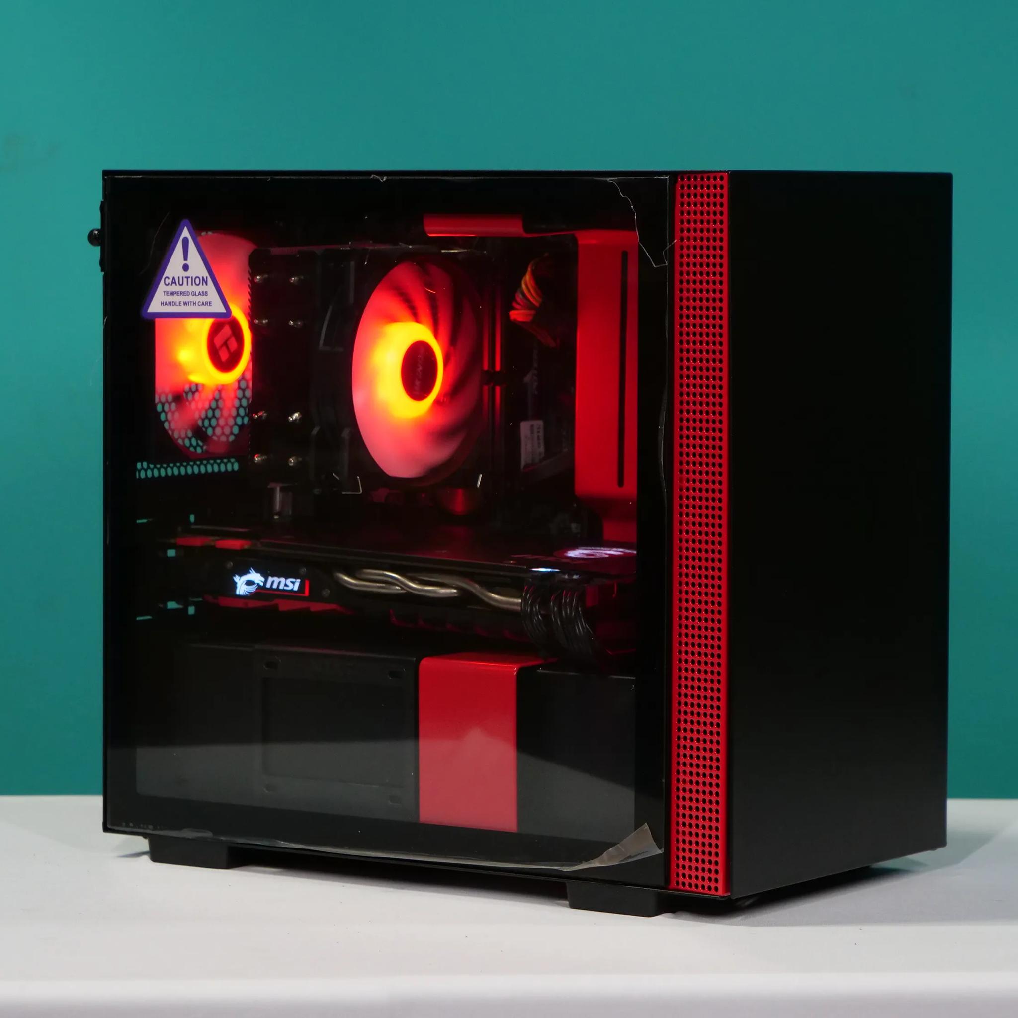 UCW Ready to Play H87 "he's just a lil guy" Build (i7-4790 + GTX 1070 8gb + 16gb RAM)