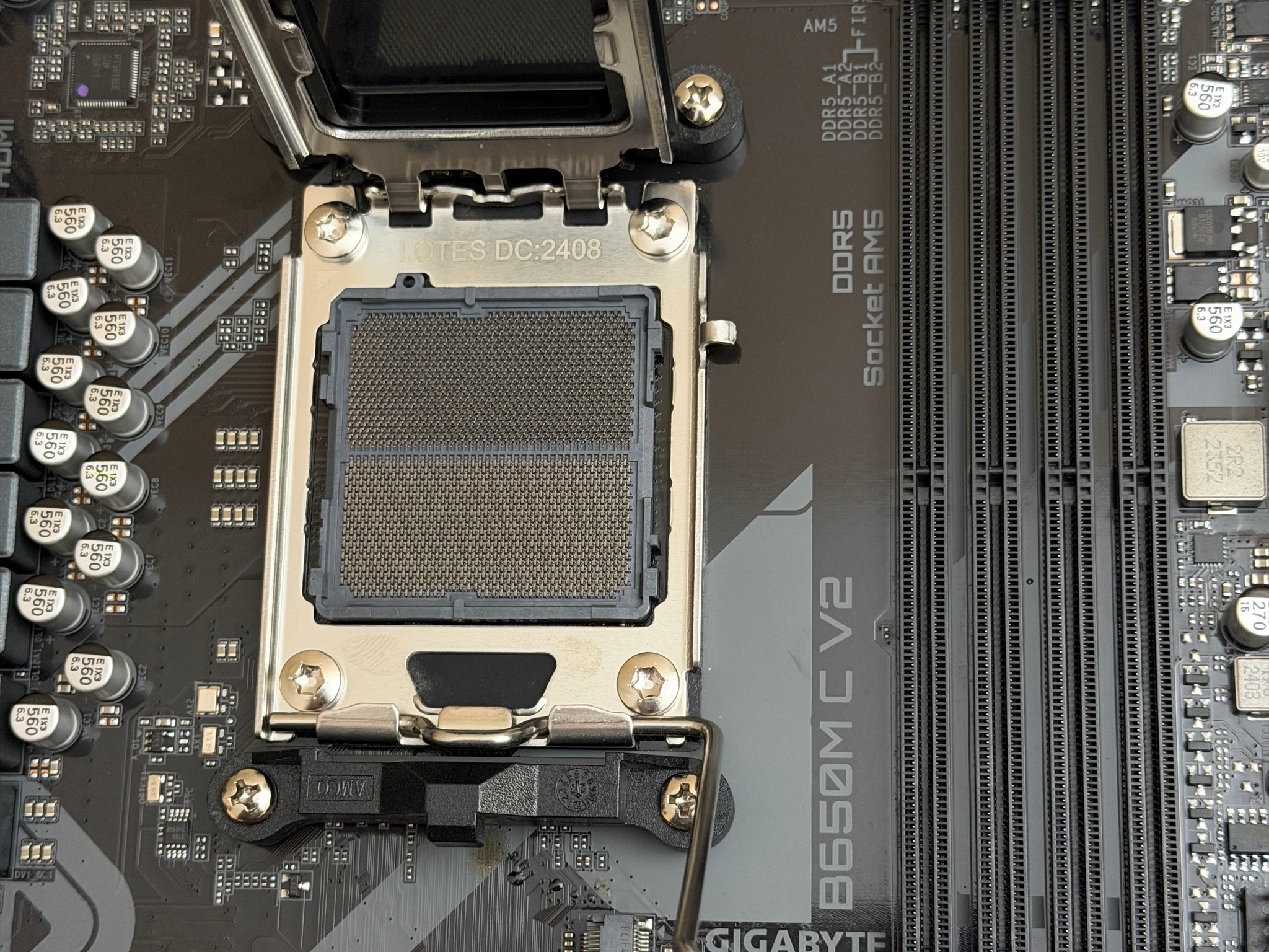 Gigabyte B650 M-ATX Motherboard