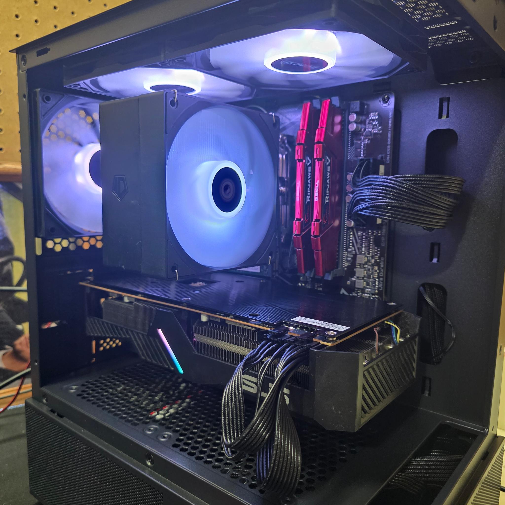PS5 Killer | 5700XT | Ryzen 5 | 16GB | 1TB