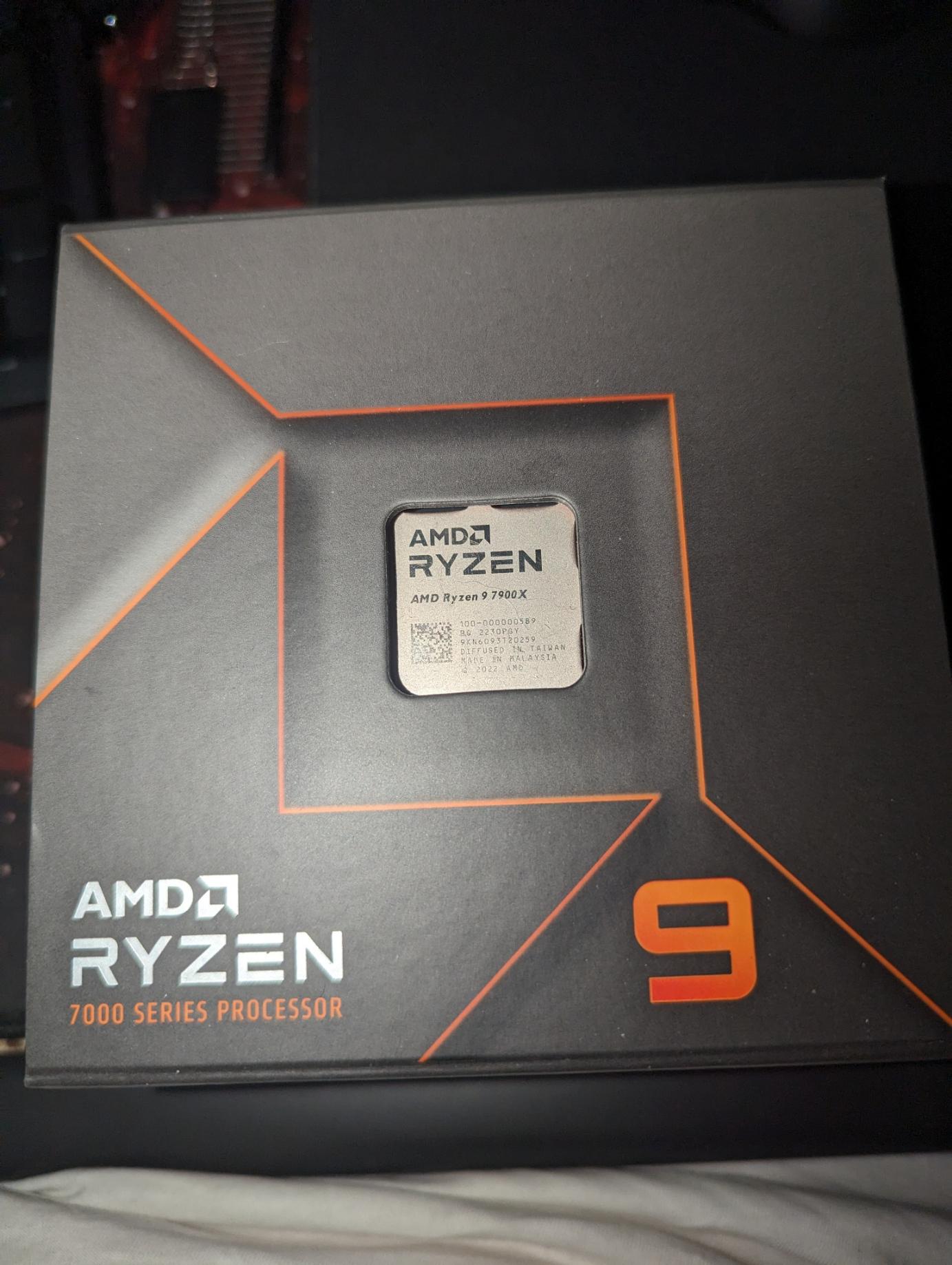AMD Ryzen 9 7900X - Lightly used like new!