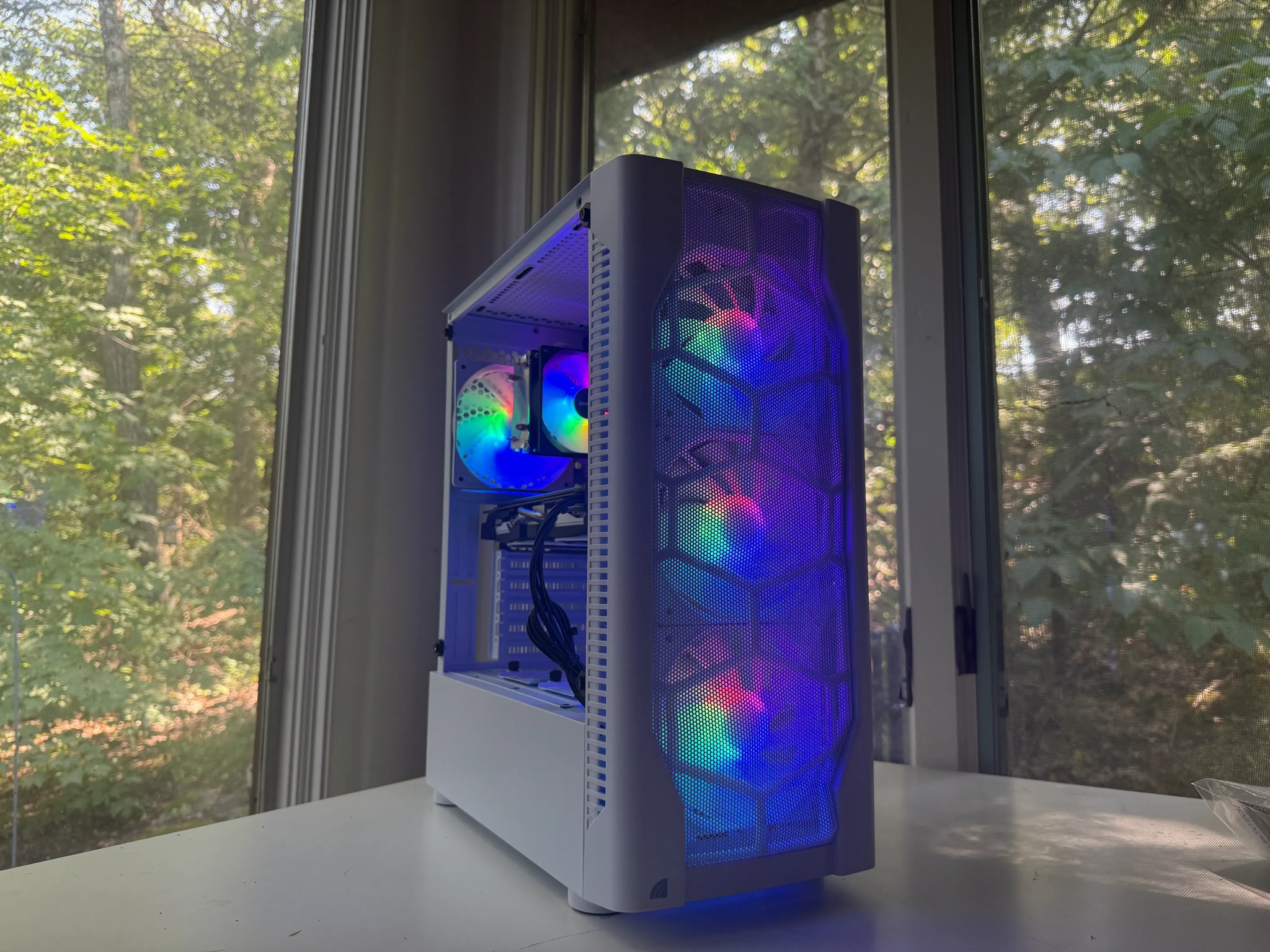 RX 580 / Intel I5 | WIFI | 16GB Ram | 1TB HDD + SSD | Windows 11 Activated