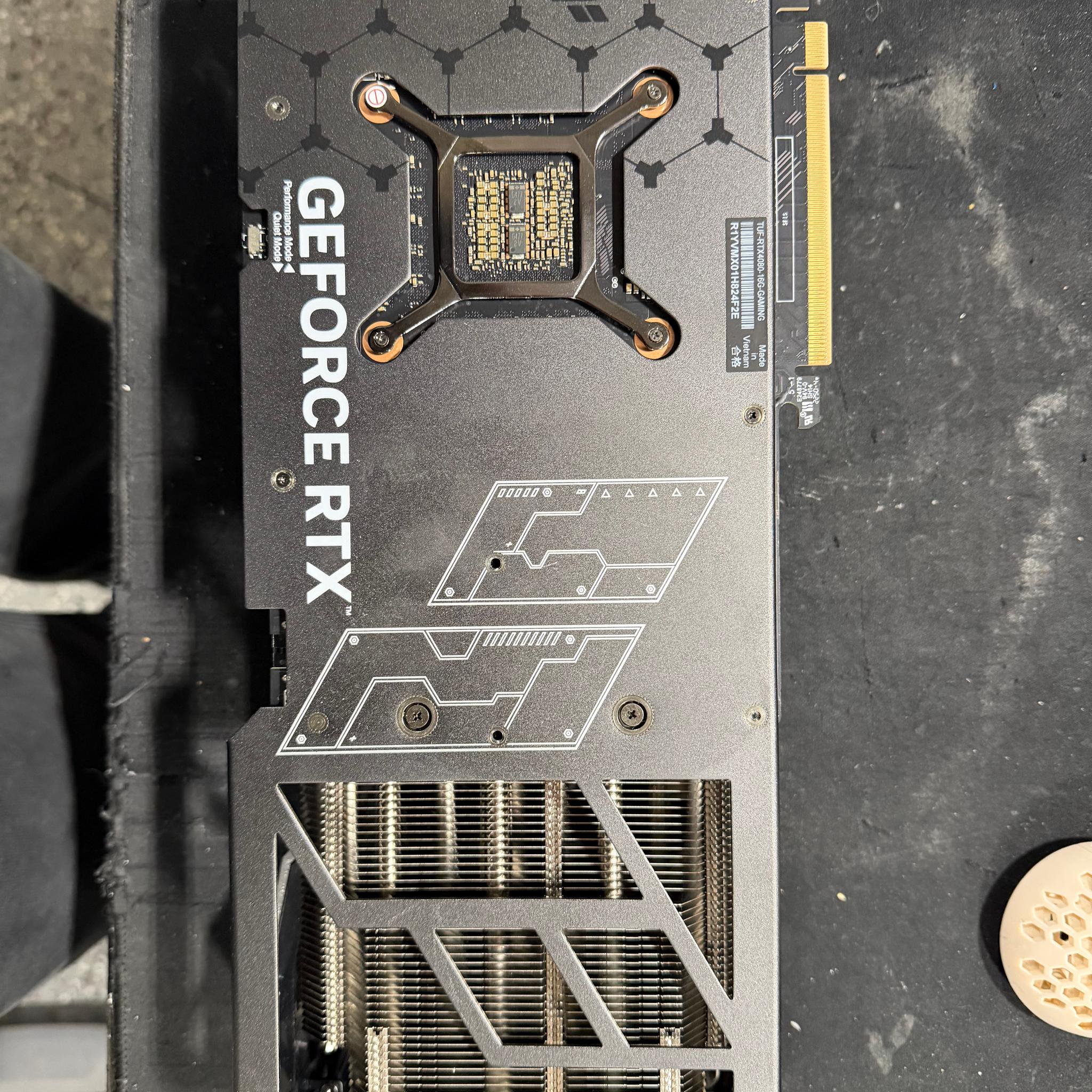 Asus TUF GAMING GeForce RTX 4080