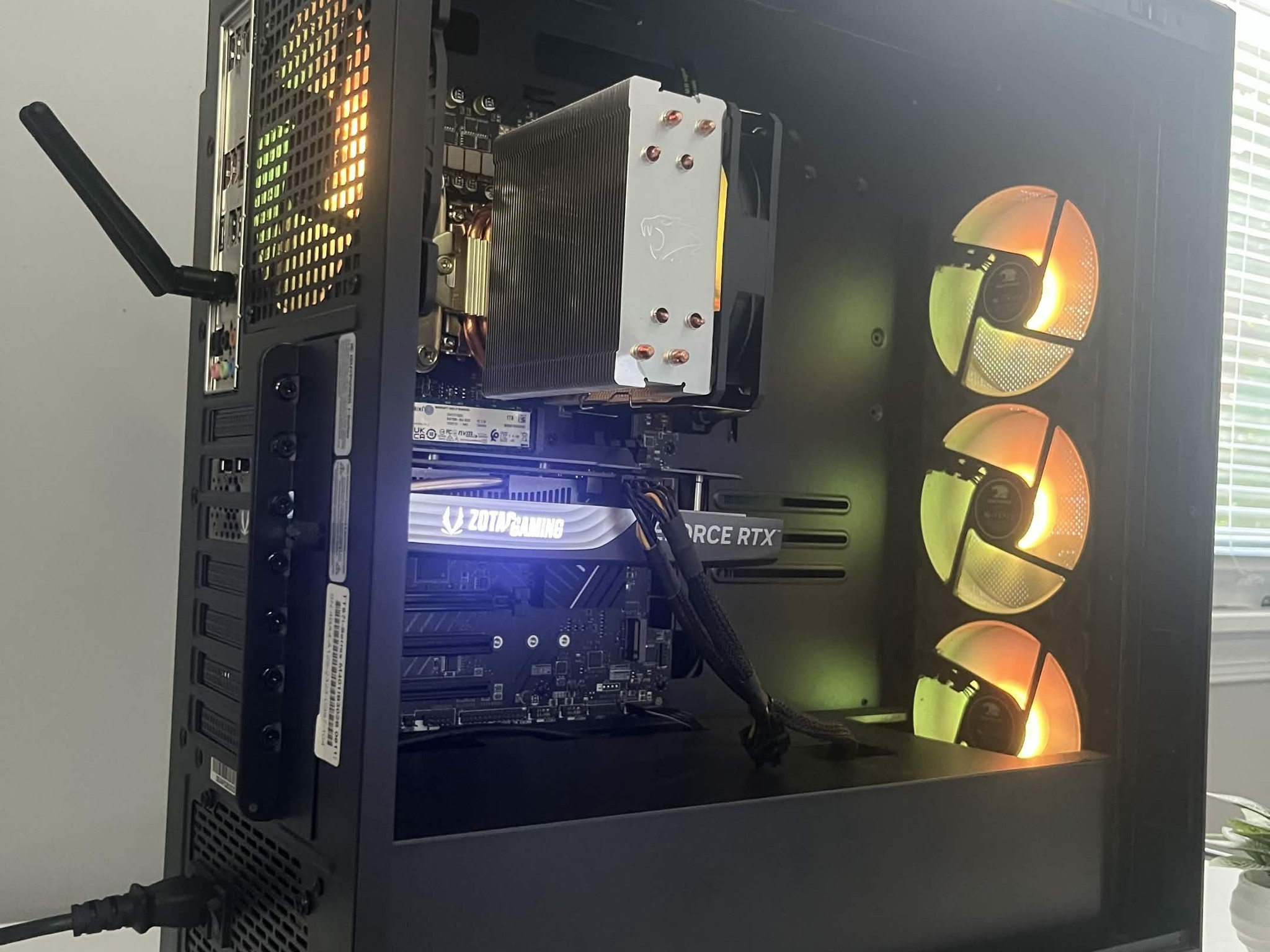🖥️ RTX 4060 | 16GB DDR5 | i5 14400F | 1 TB Gen 4 NVMe | Black Gaming PC