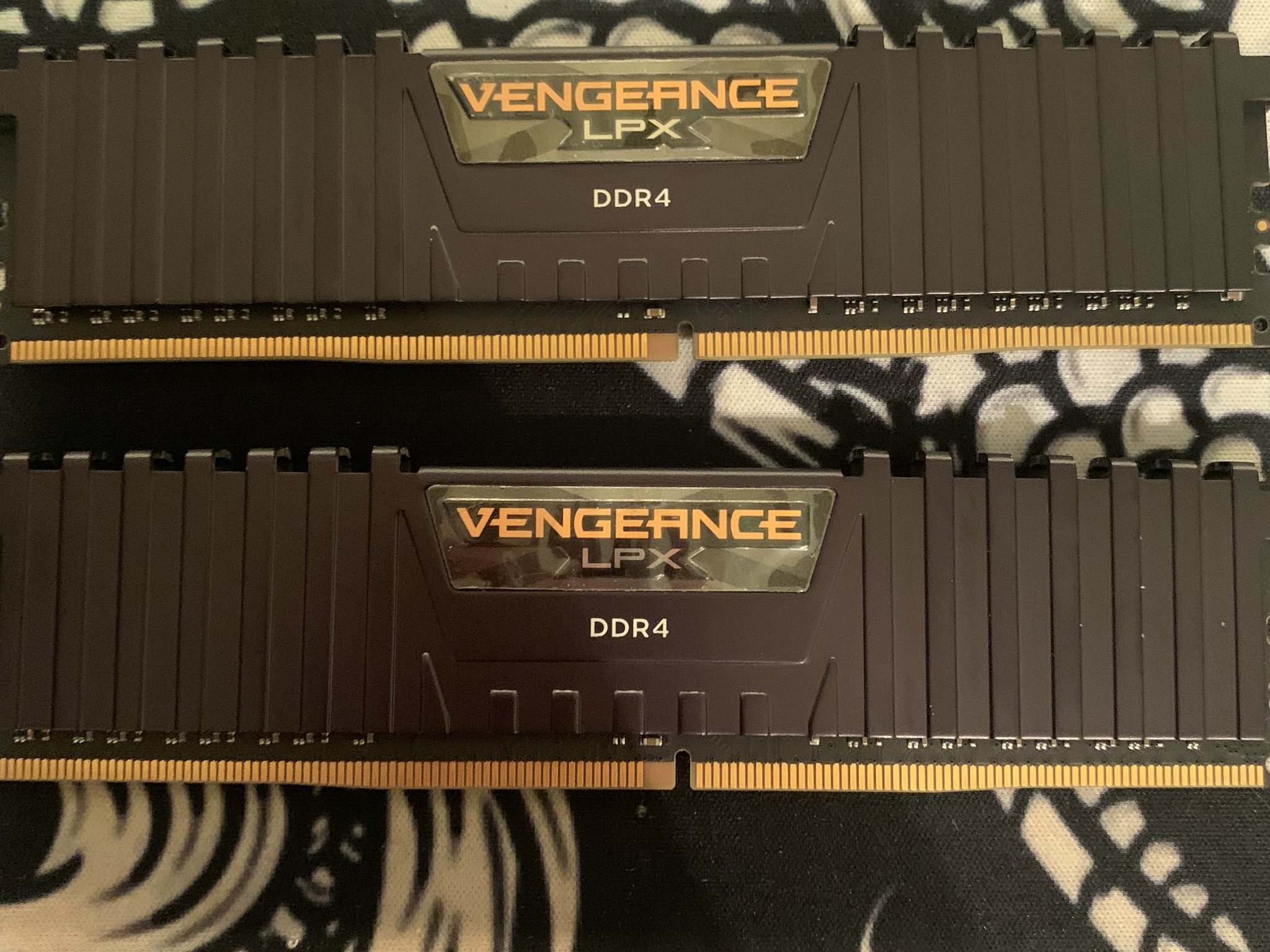 Corsair Vengeance LPX 16GB (2x8GB) DDR4‑3600 – New / Open Box