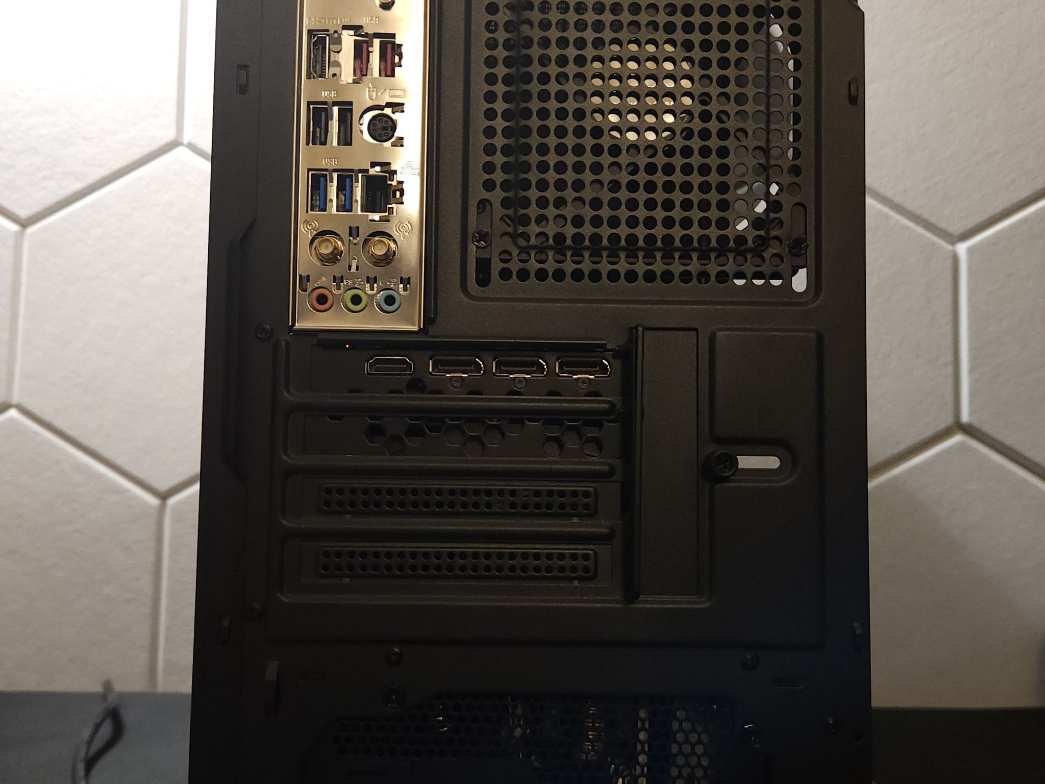 "Gothic Inspired PC" RTX 3070 | Ryzen 5 5600 | 32GB DDR4 3200Mhz | 1TB SSD | Win 11 | WIFI+BT