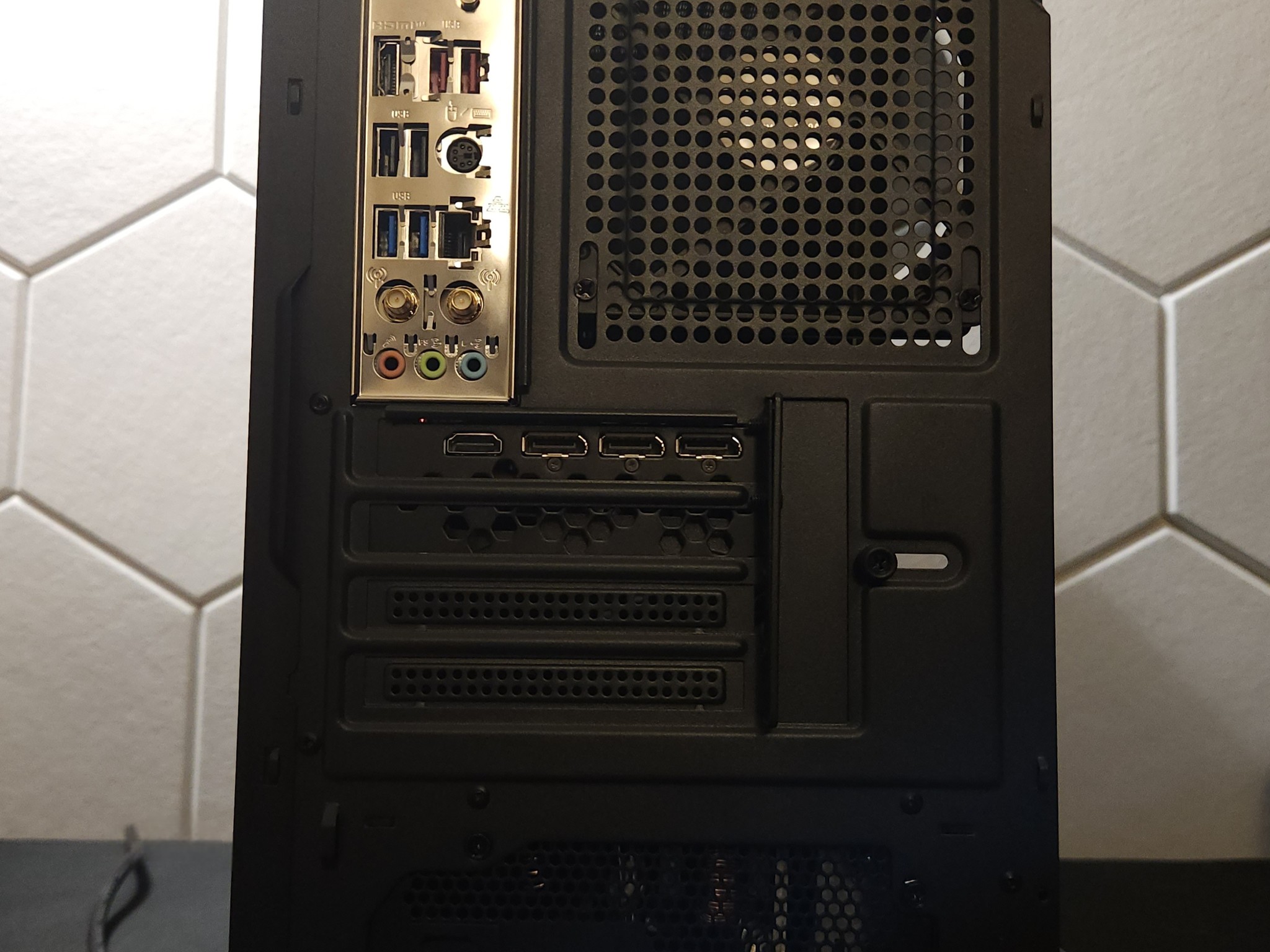 "Gothic Inspired PC" RTX 3070 | Ryzen 5 5600 | 32GB DDR4 3200Mhz | 1TB SSD | Win 11 | WIFI+BT