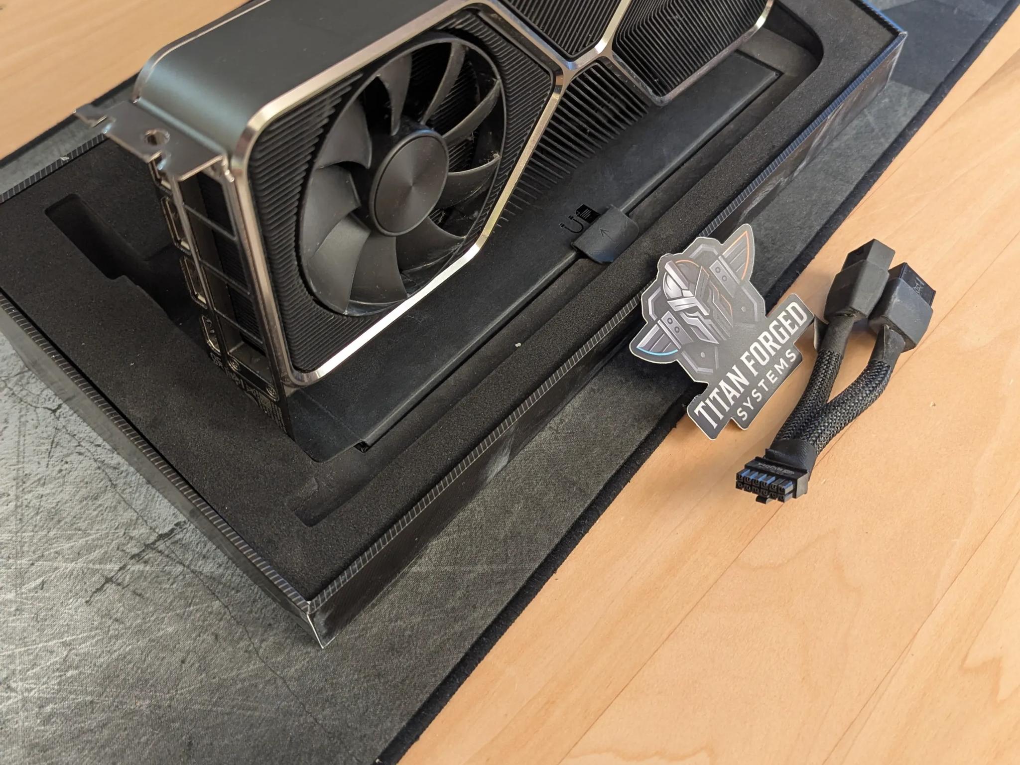 🖤 NVIDIA 3080 Ti Founders Edition – 12GB GDDR6X | Dual-Axial Design | 4K Gaming Powerhouse
