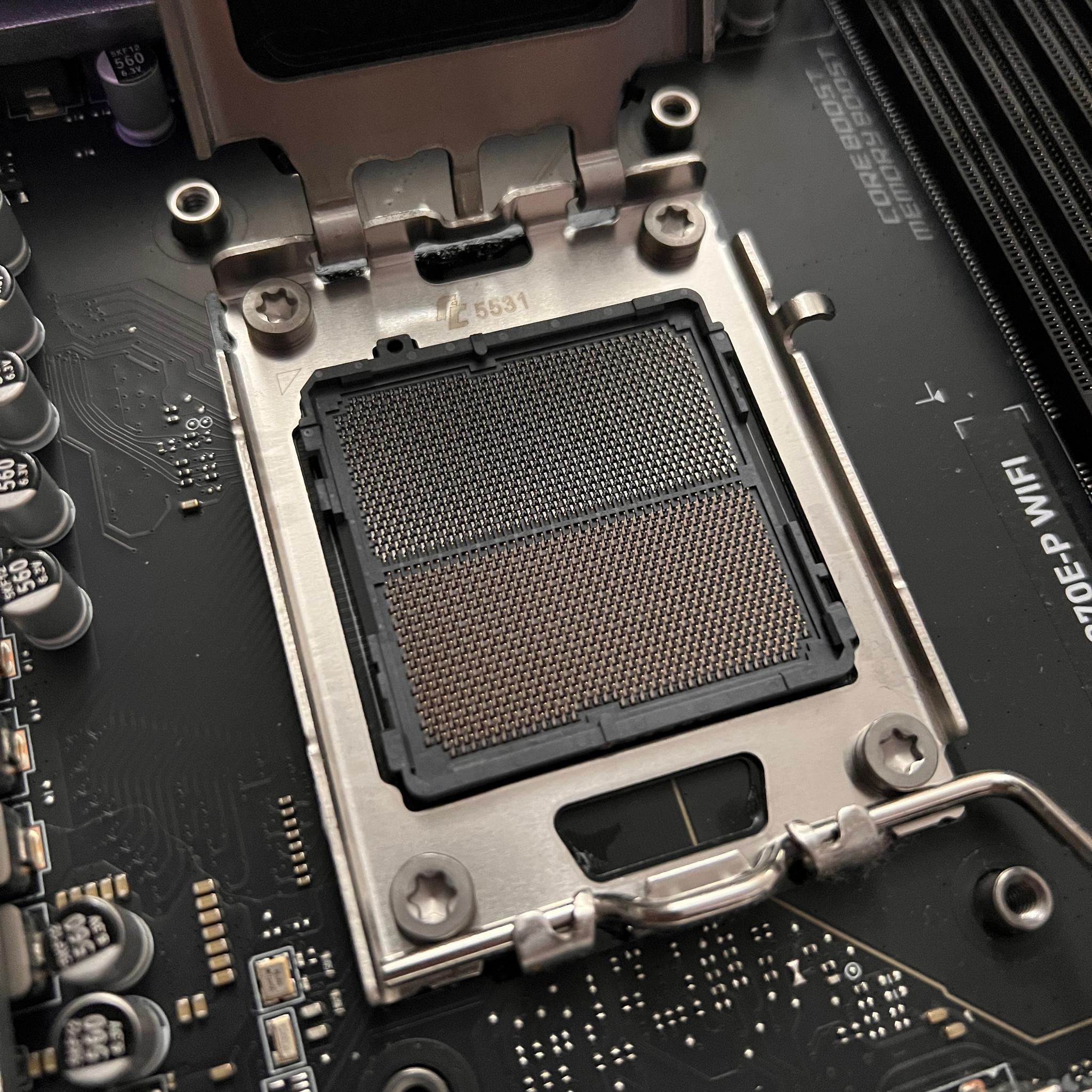 MSI PRO X870E-P WIFI ATX Motherboard | AM5