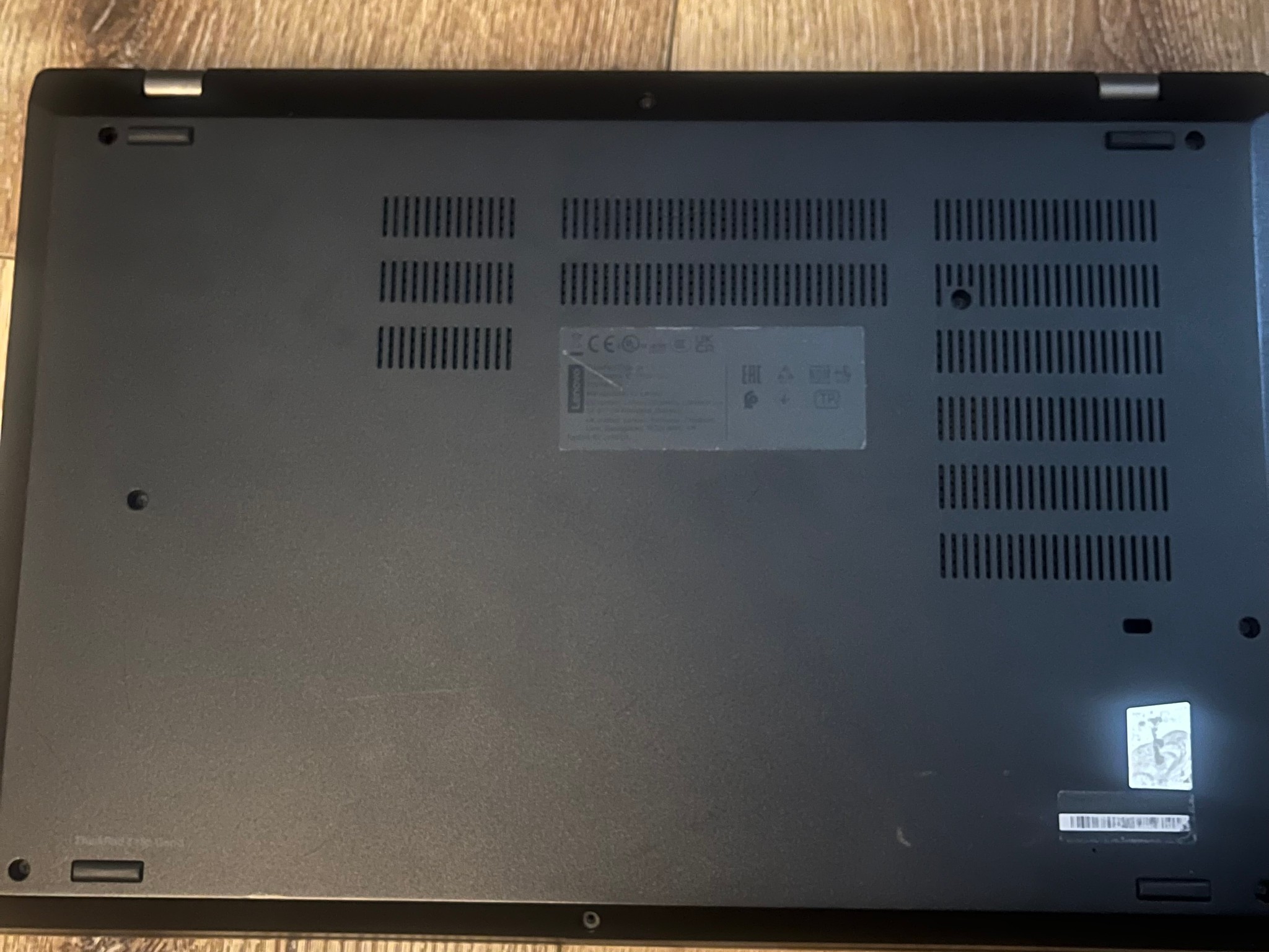 Lenovo ThinkPad T15p Gen 3 RTX 3050 16GB DDR5 500GB SSD