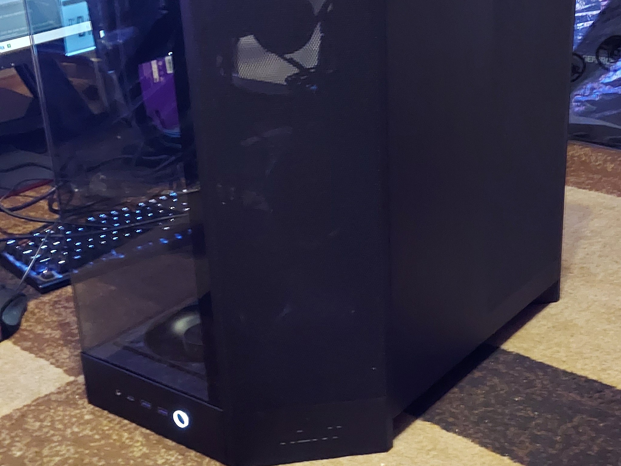Ryzen 9850X3D/RTX 5080 Stealth NZXT H9 Flow