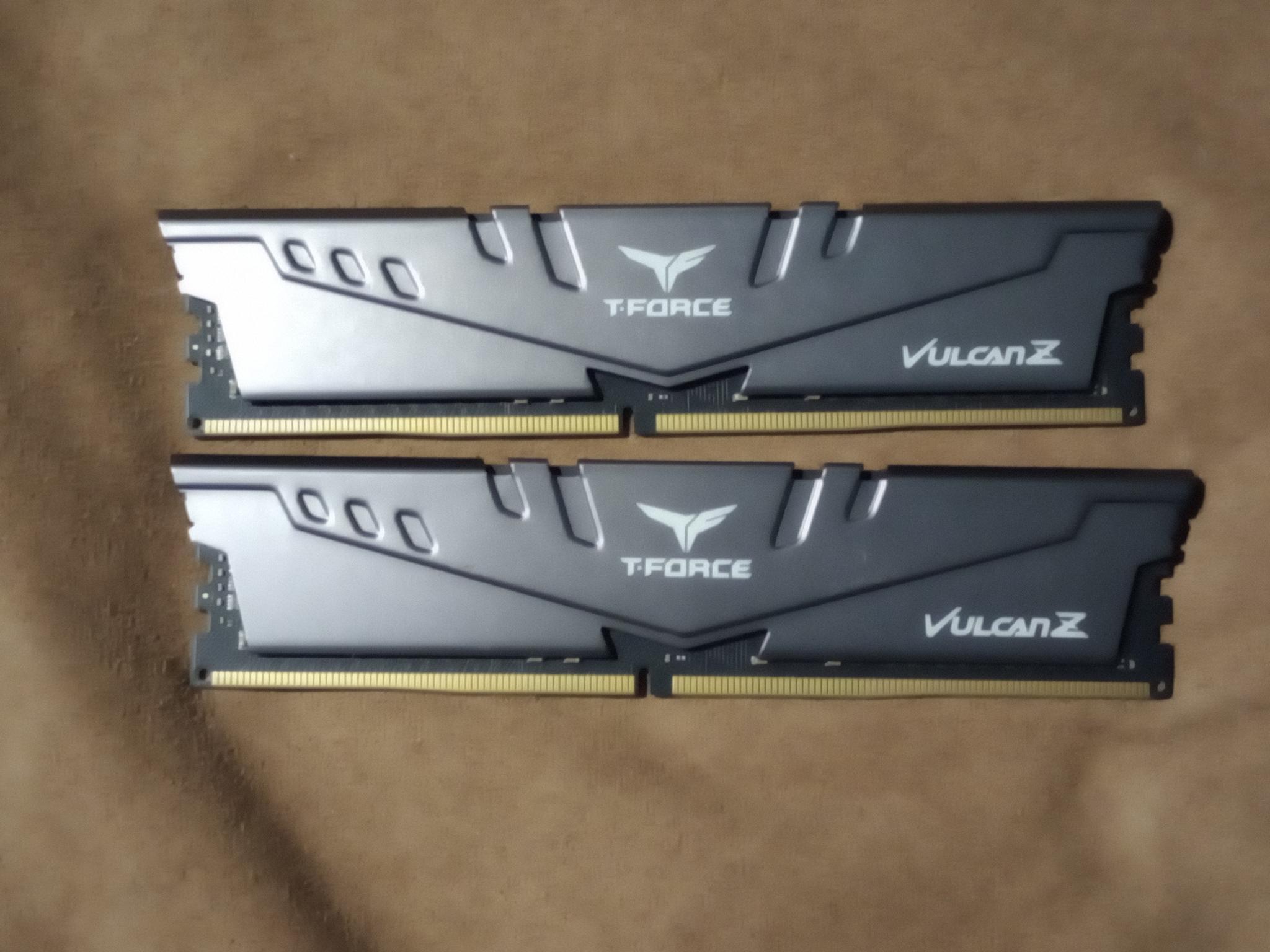 Team T-Force Vulcan Z DDR4-3200 64GB (32x2) CL16