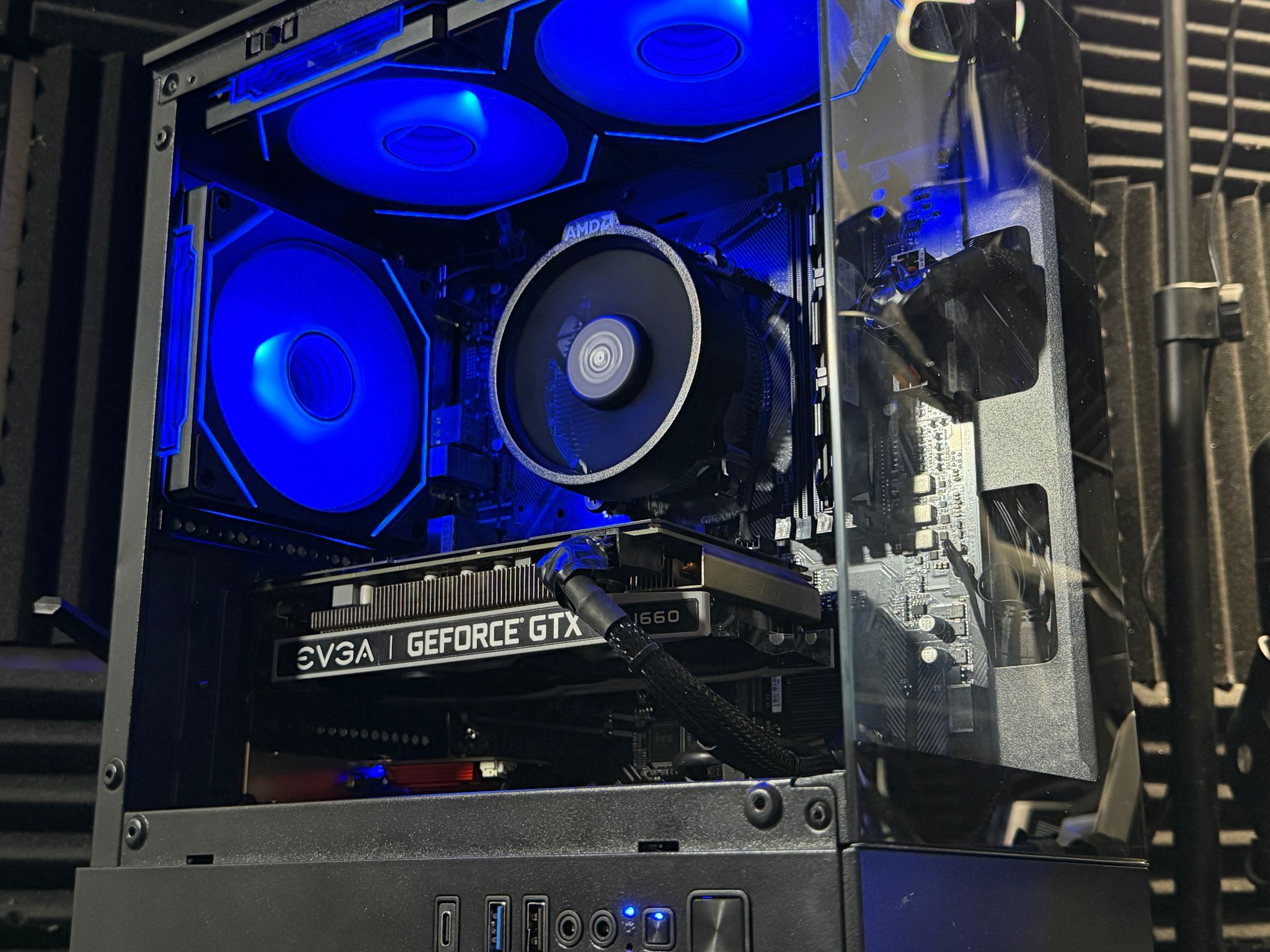 🔥 GTX 1660 | Ryzen 3 3100 | 16GB DDR4 | Wi-FI | 240GB SSD