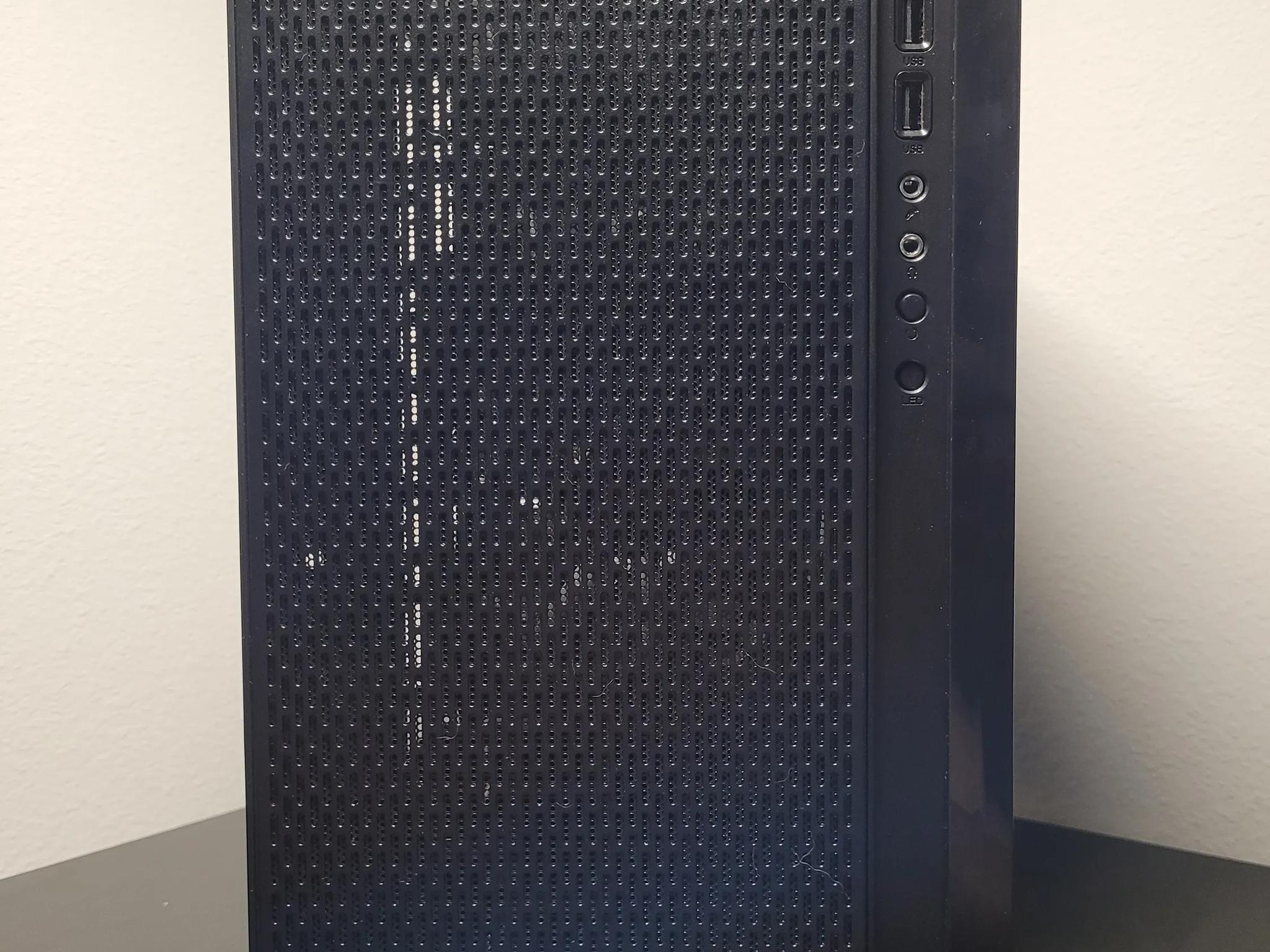 RTX 2060 Super // i7 6700 // 16gb DDR4 // 512GB SSD