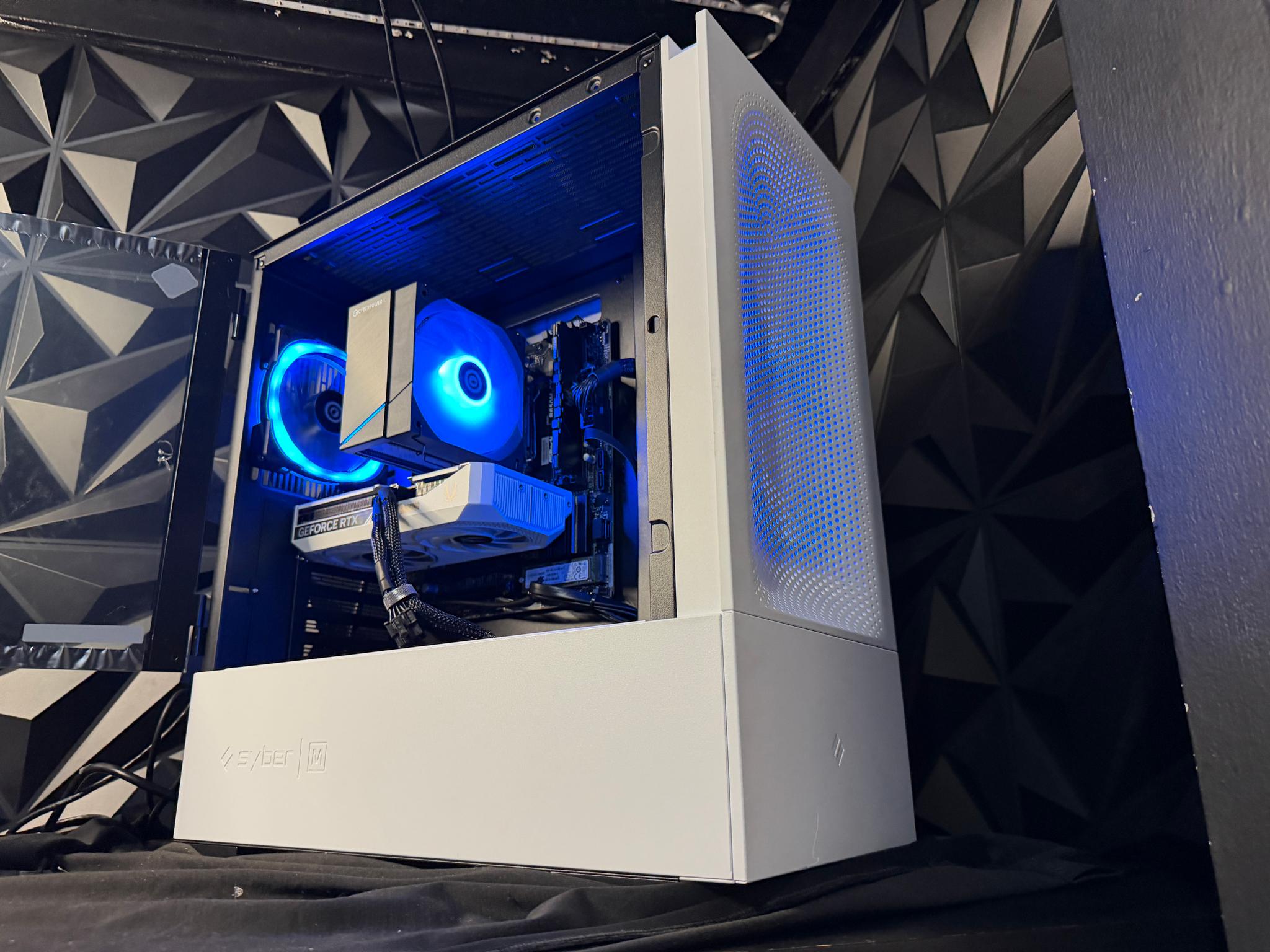 ⚡🌐 CYBER REMIX Ti 🌐⚡Ryzen 5 8400F| RTX 5060Ti| 16 GB DDR5|750GB NVMe| 1000W Gold PSU