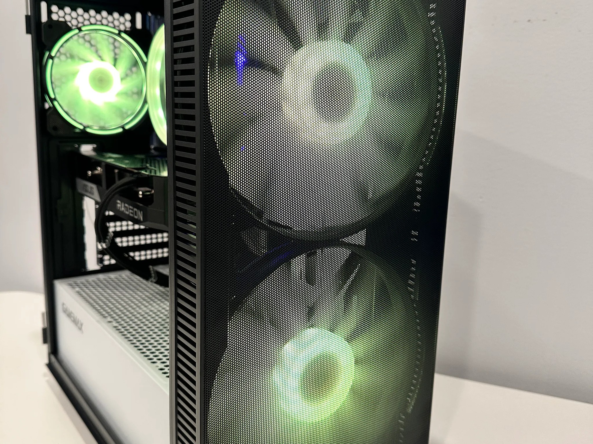 🔮Phoenix Ikki 🔮||Gaming PC-AMD RX 6600  8GB-AMD Ryzen 5 5600G-1TB NVME SSD-16GB DDR4 RAM