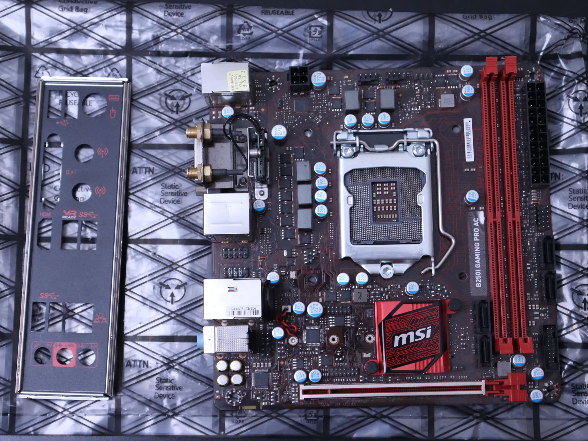 MSI B250I Gaming Pro AC Mini-ITX Motherboard LGA1151