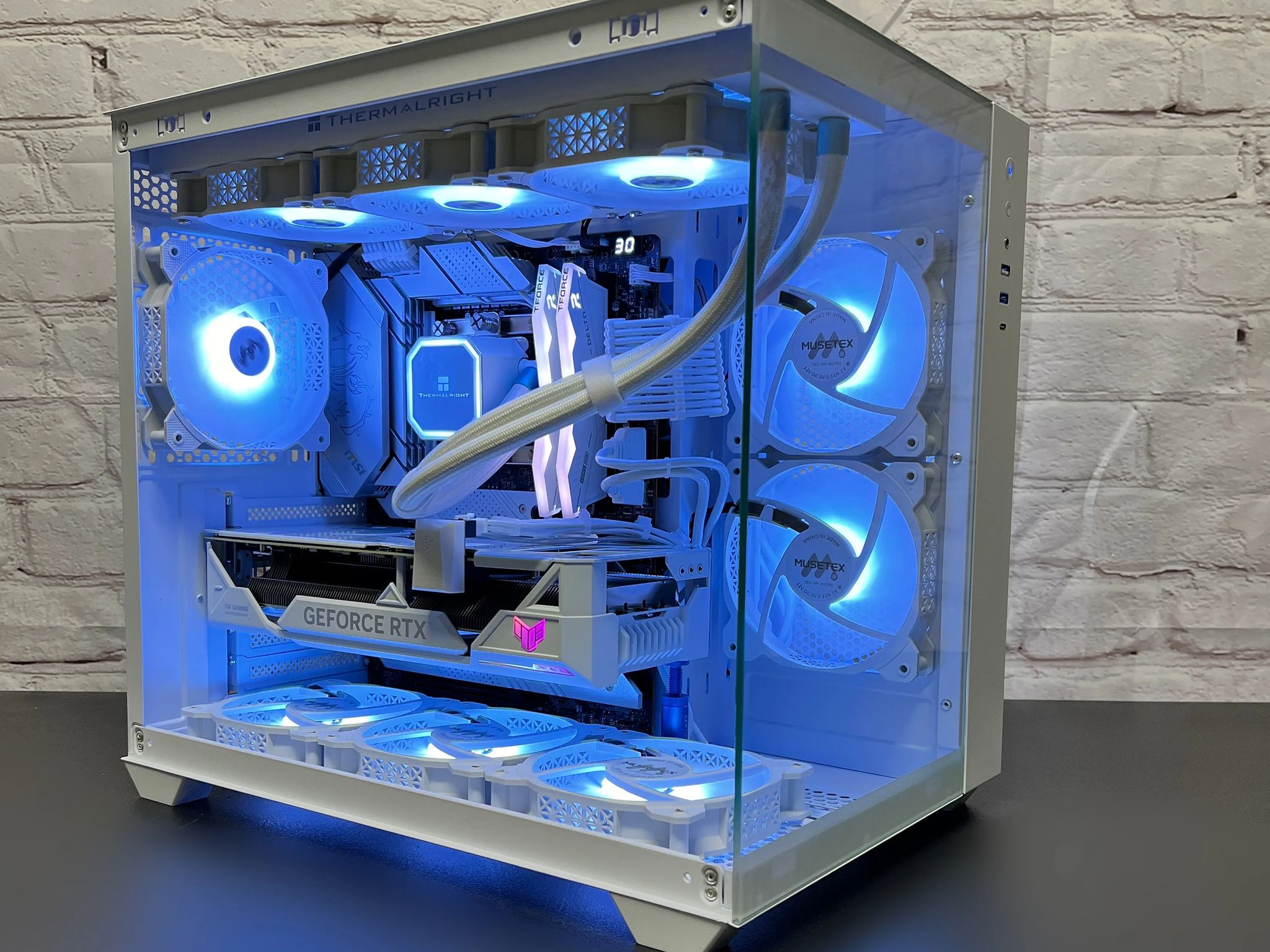 Intel i7 13700K RTX 4070 TI 32GB DDR5 RAM 2.5TB M.2 WIFI 6E/Bluetooth Win 11 Pro Gaming PC