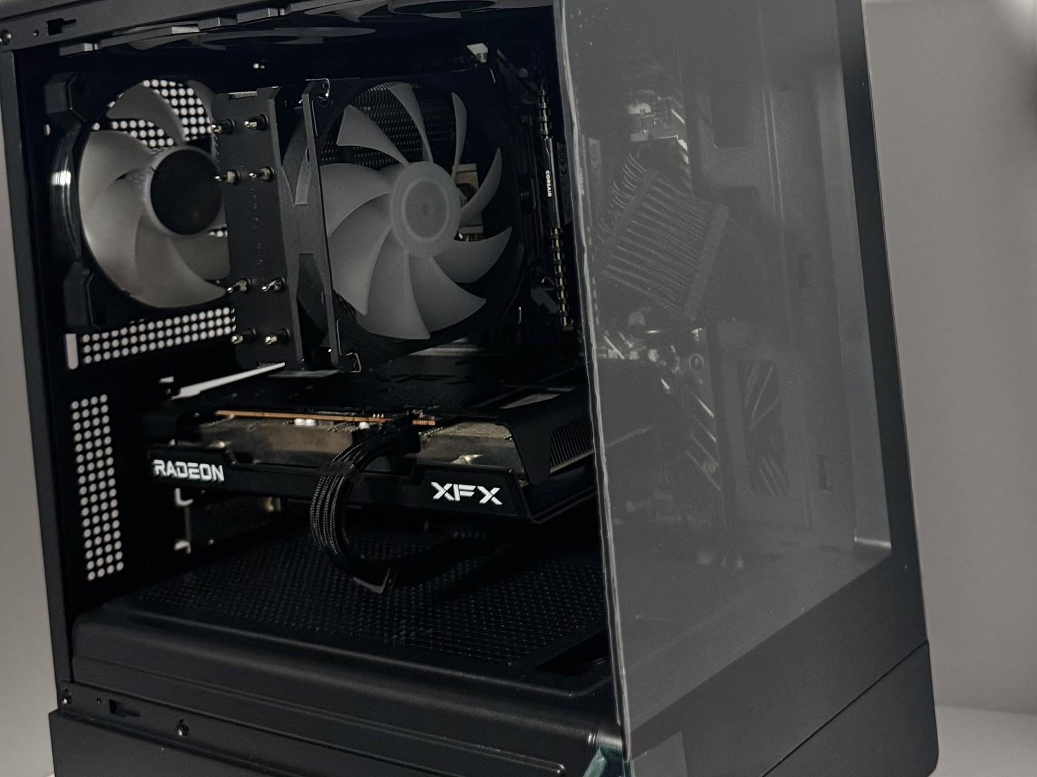 🏴DARKNIGHT PLUS🏴 R5 5600X | RX 6600 | 1TB SSD | 16GB DDR4 | WIFI/BT | WIN 11