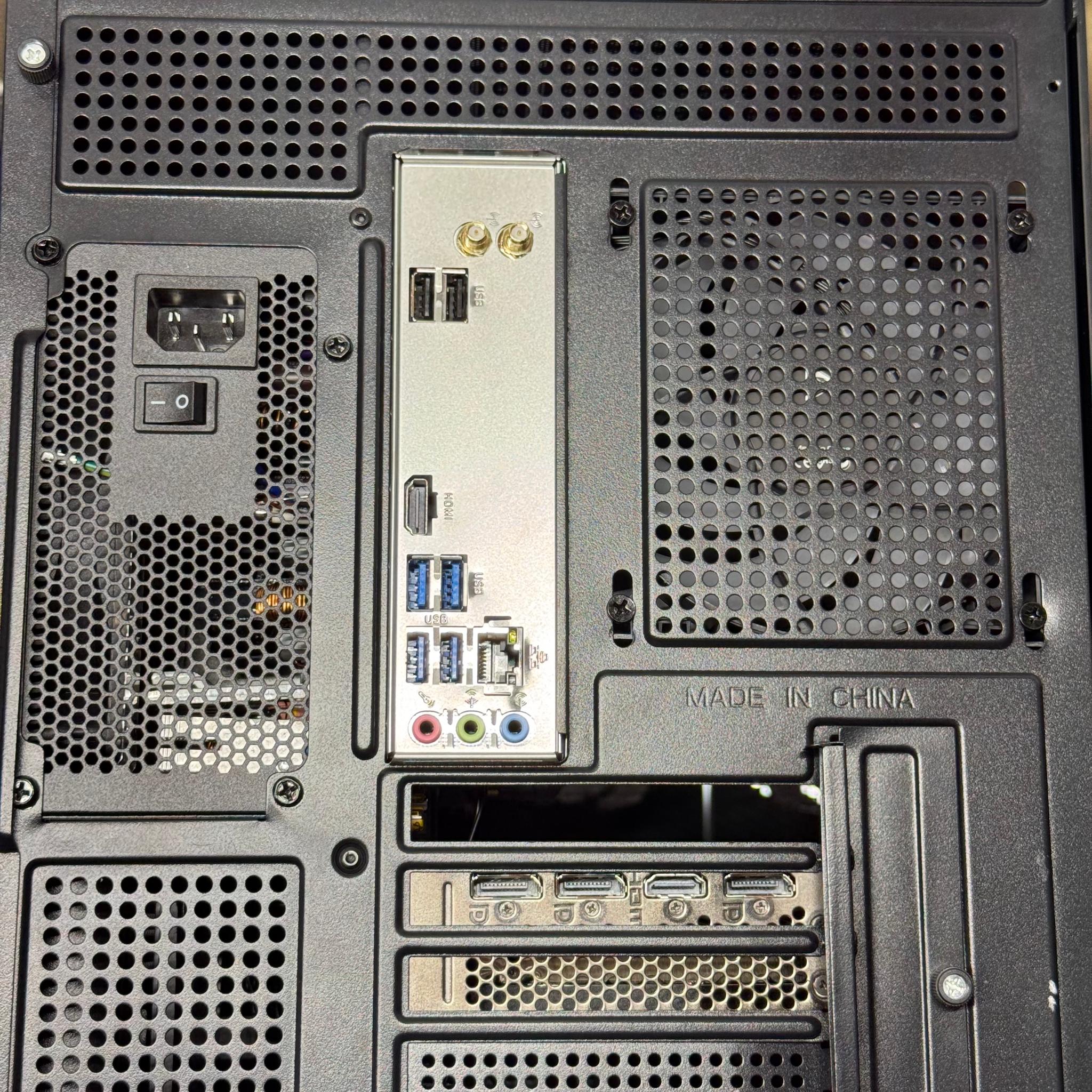 RX 6600 XT, Ryzen 5 5500, 16GB Ram, 1TB SSD, Arc Raiders, Fortnite, R6, Battlefield 6