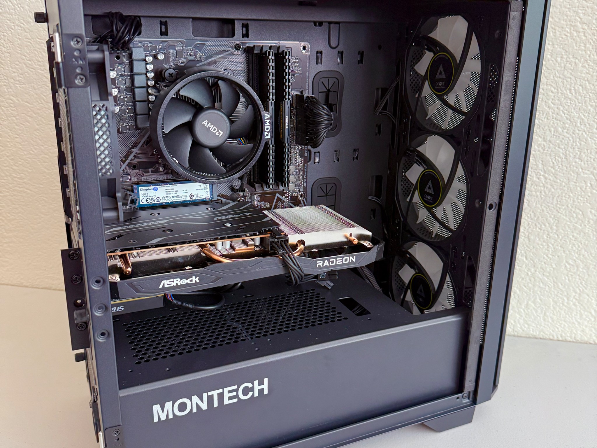 On Sale! Gaming PC: R5 5500 + RX 6600🔥