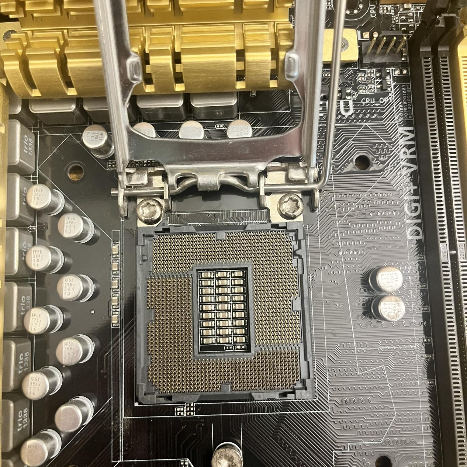 ASUS Z87 Pro (Intel LGA 1150) ATX motherboard