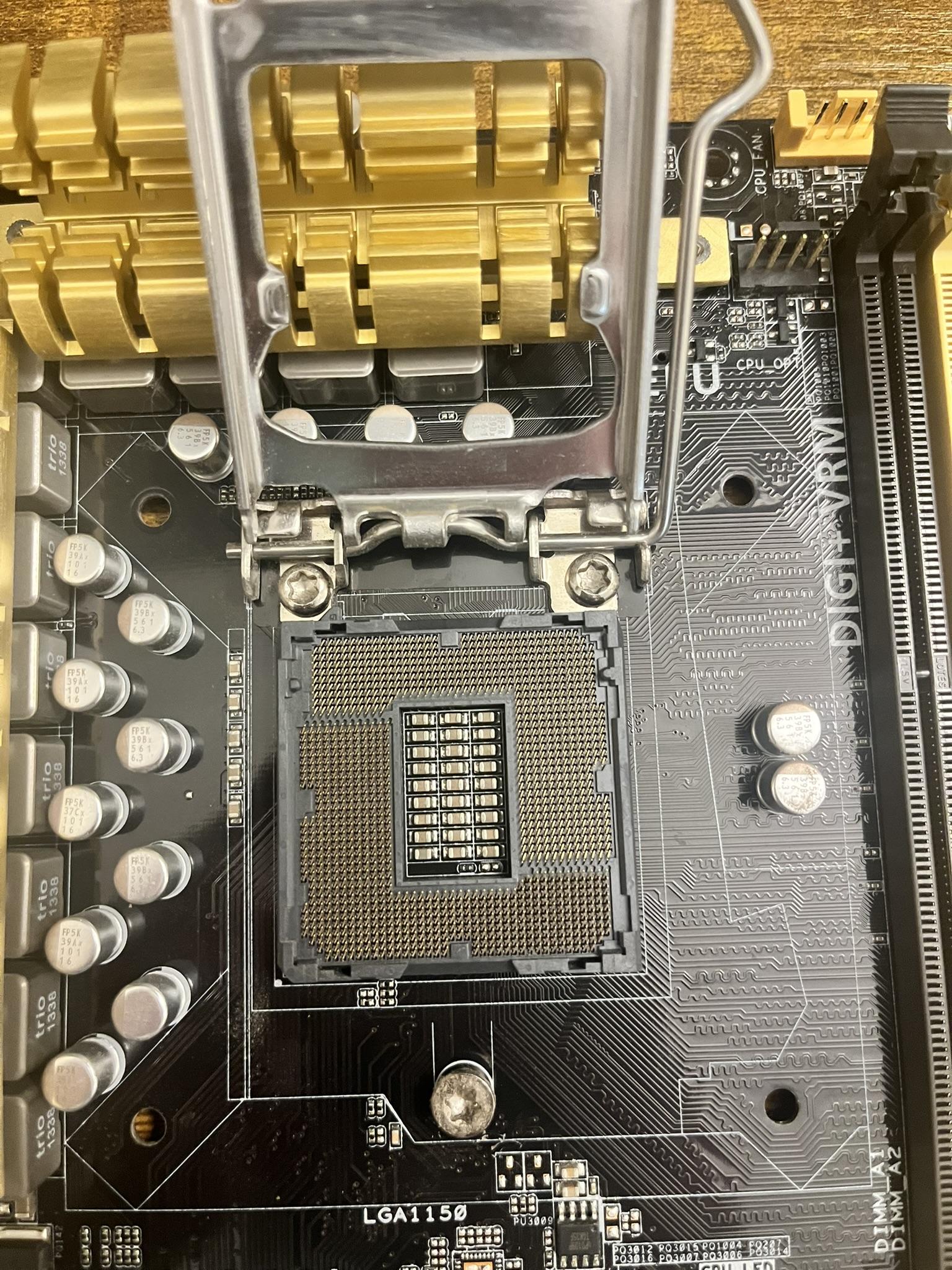 ASUS Z87 Pro (Intel LGA 1150) ATX motherboard