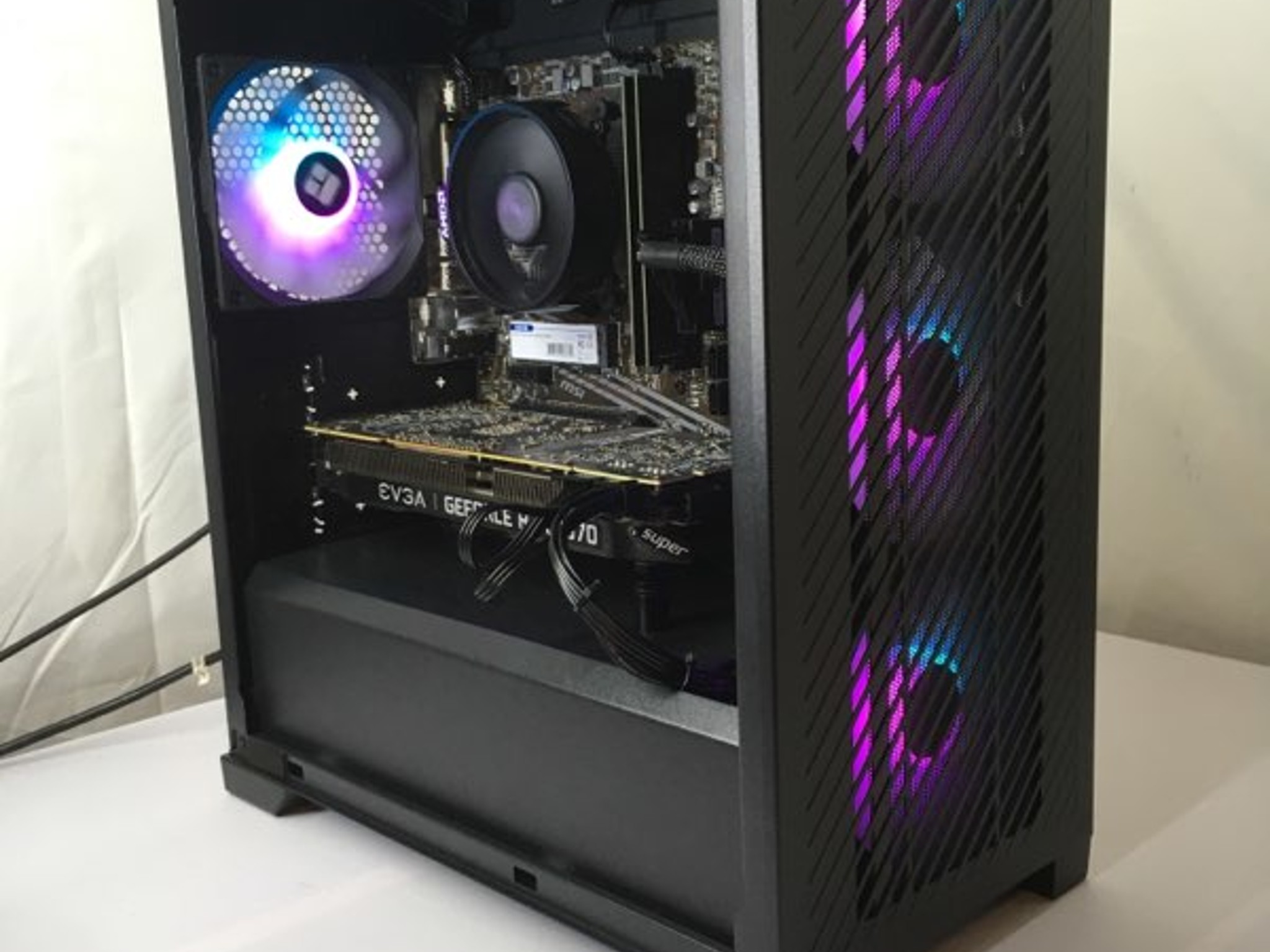 RTX 2070 super | RYZEN 5 2600 | 16GB DDR4 | windows 11 home