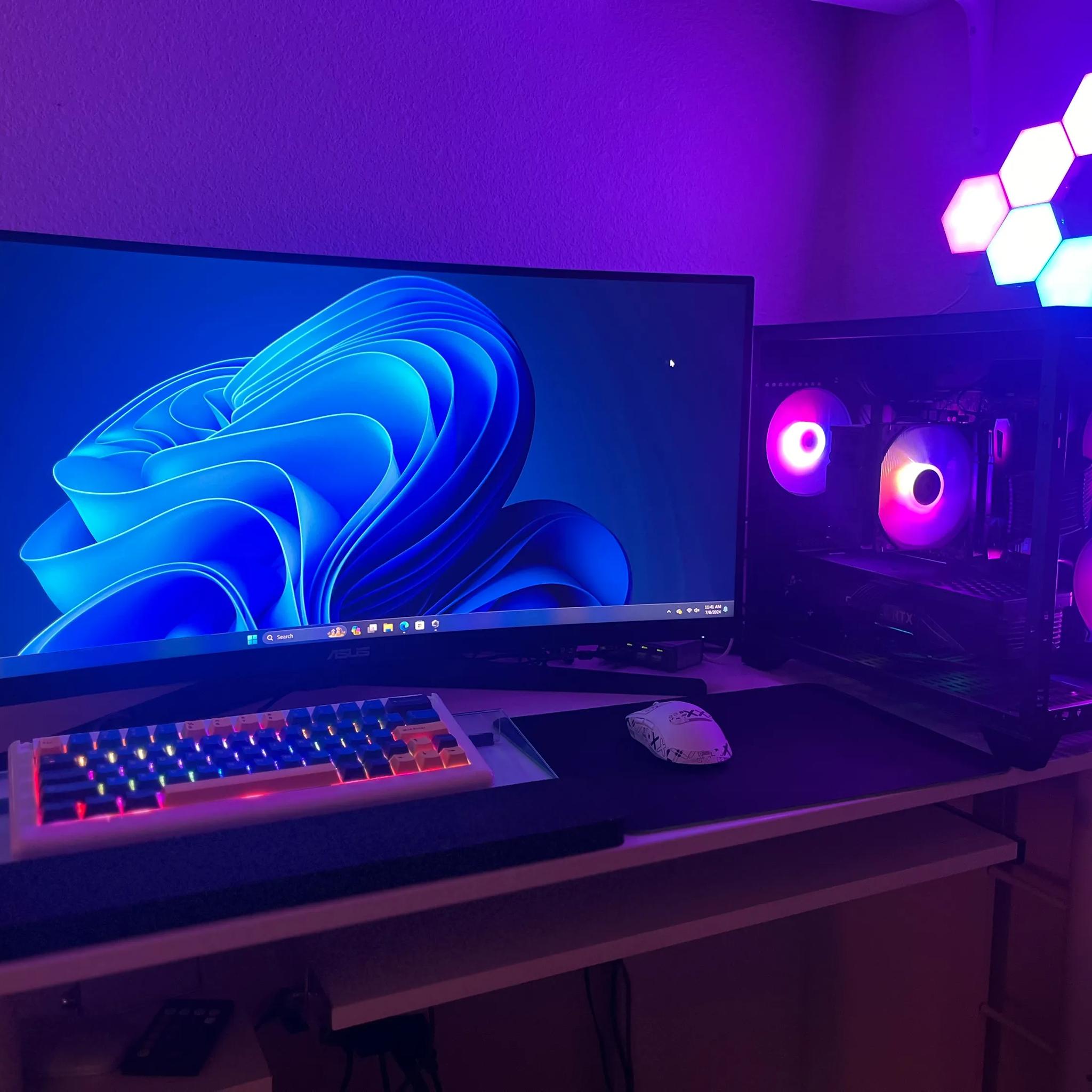 | Gaming PC | RTX 3070 | Ryzen 5 5600G | 16 GB 3200 Mhz | 1TB Storage | ARGB | Accepts Offers! |