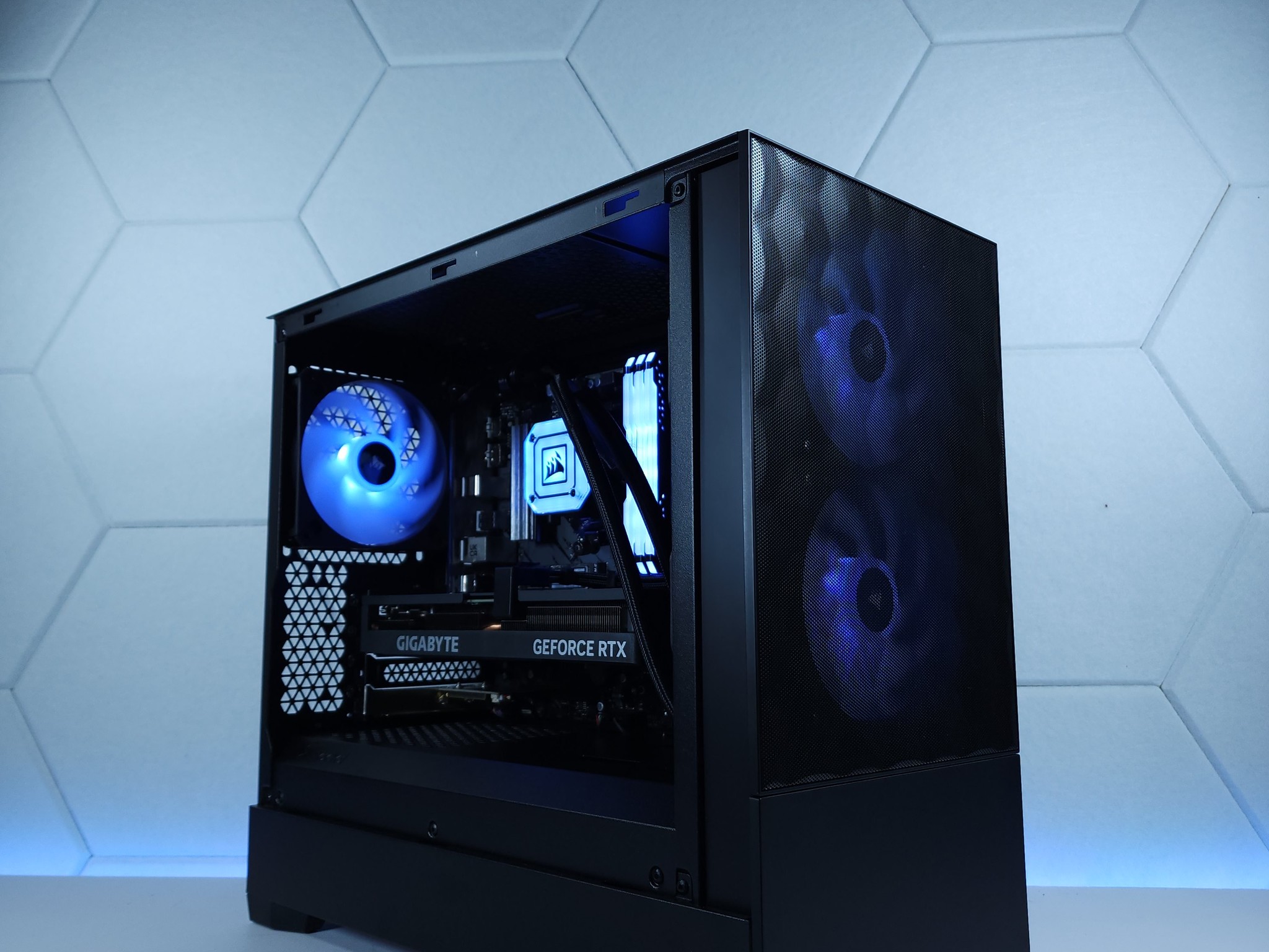 💙🖤RTX 4060Ti || Ryzen 7 5700X || 1TB NVMe || 24GB 3600MHz DDR4 || 1080p Gaming PC