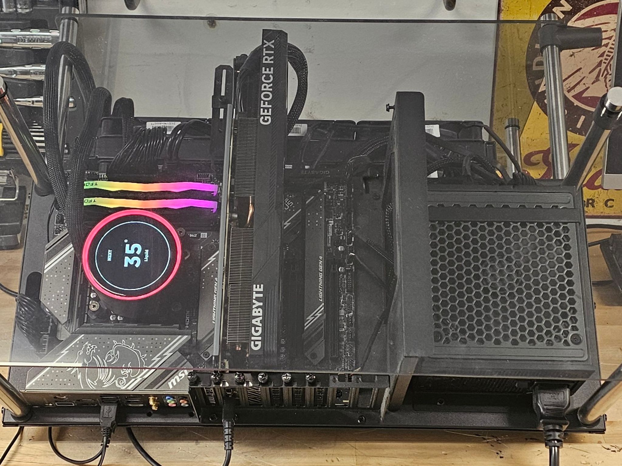 Thermaltake Core P90 Tempered Glass Edition (Wall Mount PC Case) w\ NZXT 420mm AIO & Wall Mount