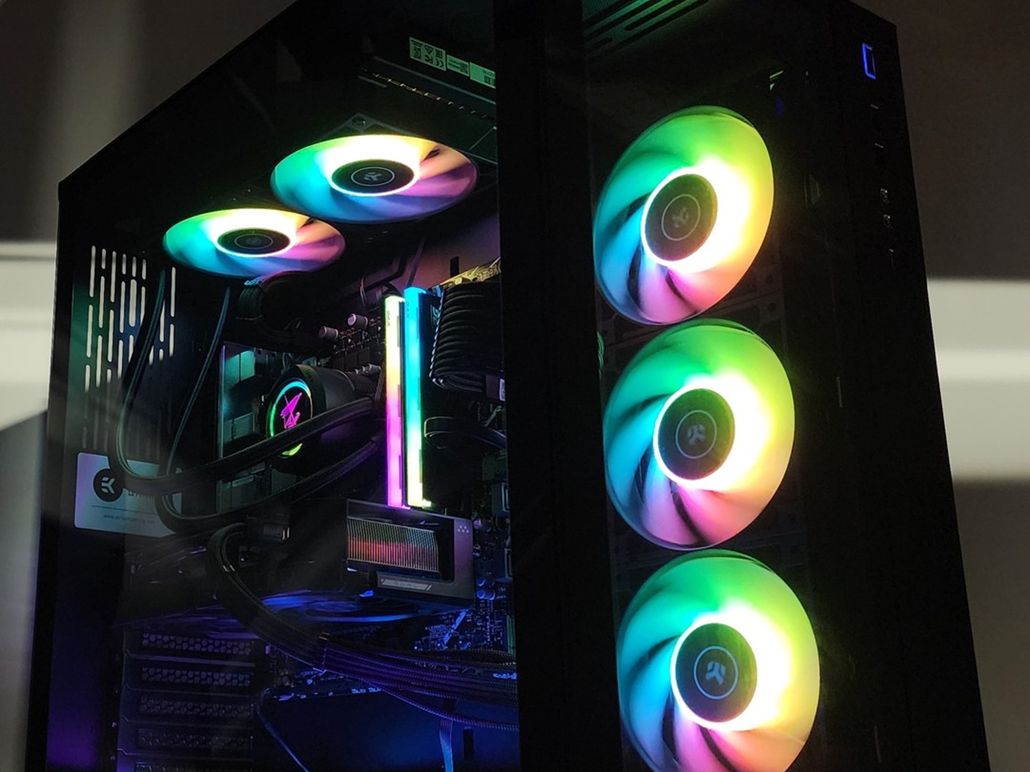 Gaming PC i5-14600K 32GB RAM 1TB SSD RTX 4060 Ti 8GB Windows 11 Computer